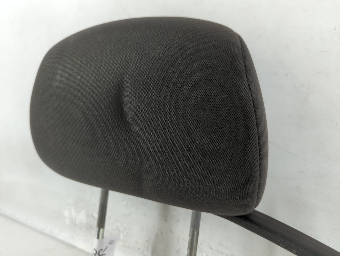 2007-2010 Pontiac G5 Headrest Head Rest Rear Seat Fits Fits 2007 2008 2009 2010 OEM Used Auto Parts - Oemusedautoparts1.com