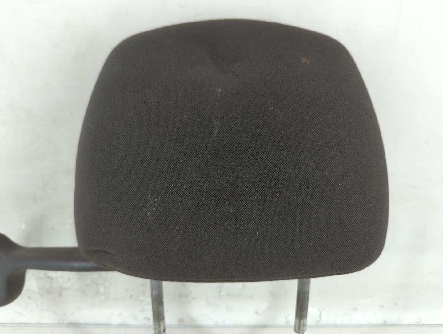 2007-2010 Pontiac G5 Headrest Head Rest Rear Seat Fits Fits 2007 2008 2009 2010 OEM Used Auto Parts - Oemusedautoparts1.com