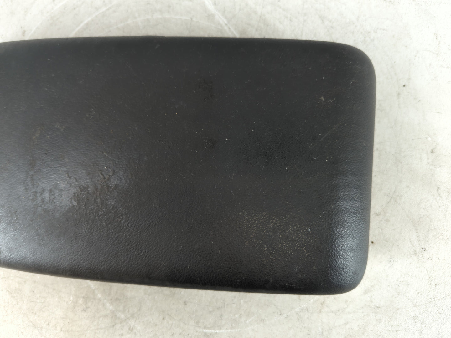 2007 Pontiac G5 Center Console Armrest Cover Lid Fits OEM Used Auto Parts - Oemusedautoparts1.com