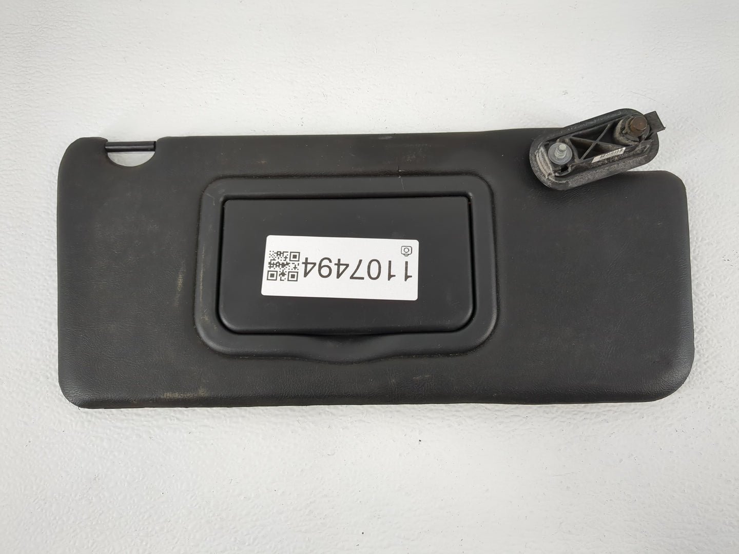 2005-2010 Pontiac G6 Sun Visor Shade Replacement Passenger Right Mirror Fits Fits 2005 2006 2007 2008 2009 2010 OEM Used Aut