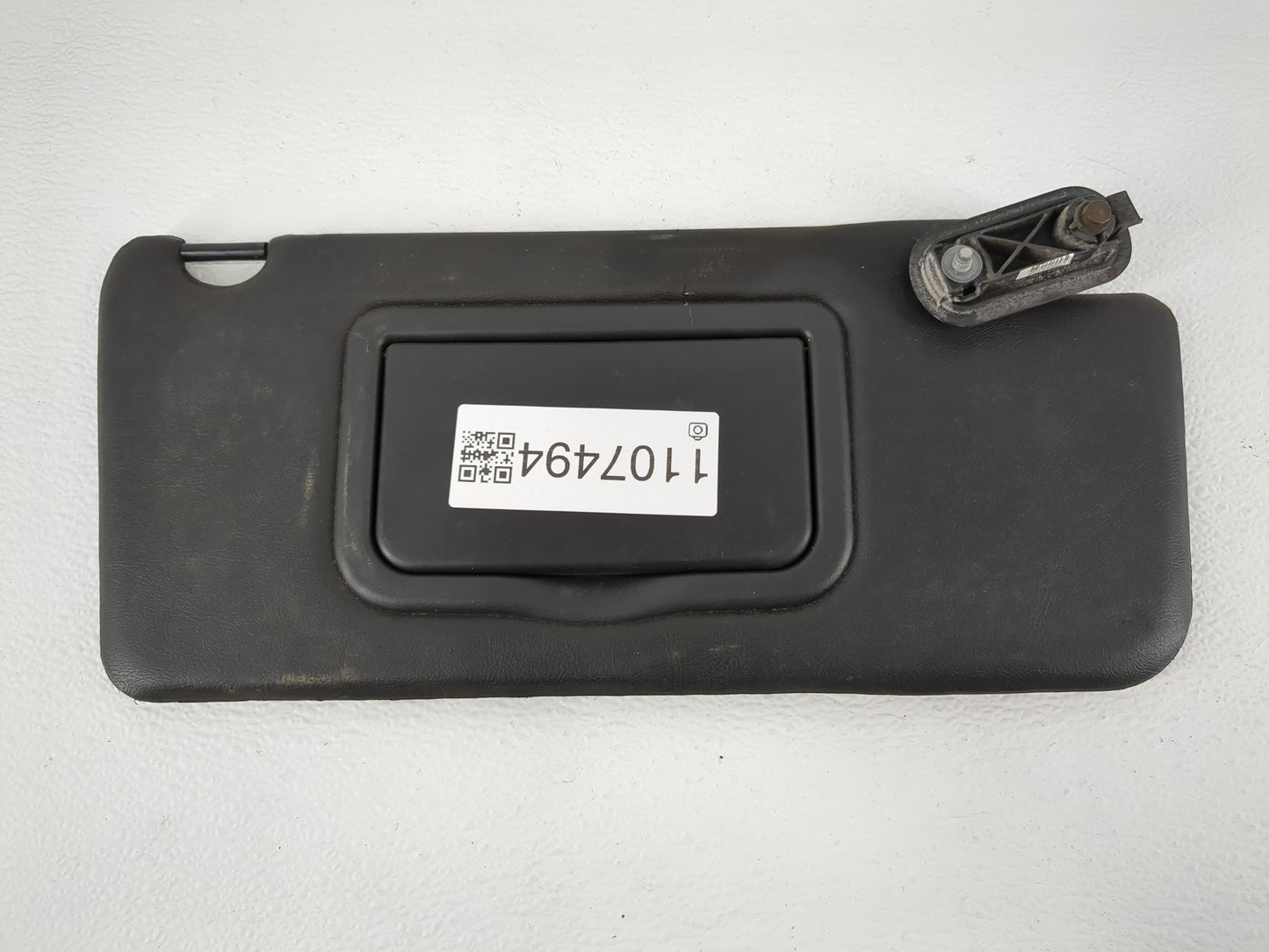 2005-2010 Pontiac G6 Sun Visor Shade Replacement Passenger Right Mirror Fits Fits 2005 2006 2007 2008 2009 2010 OEM Used Aut