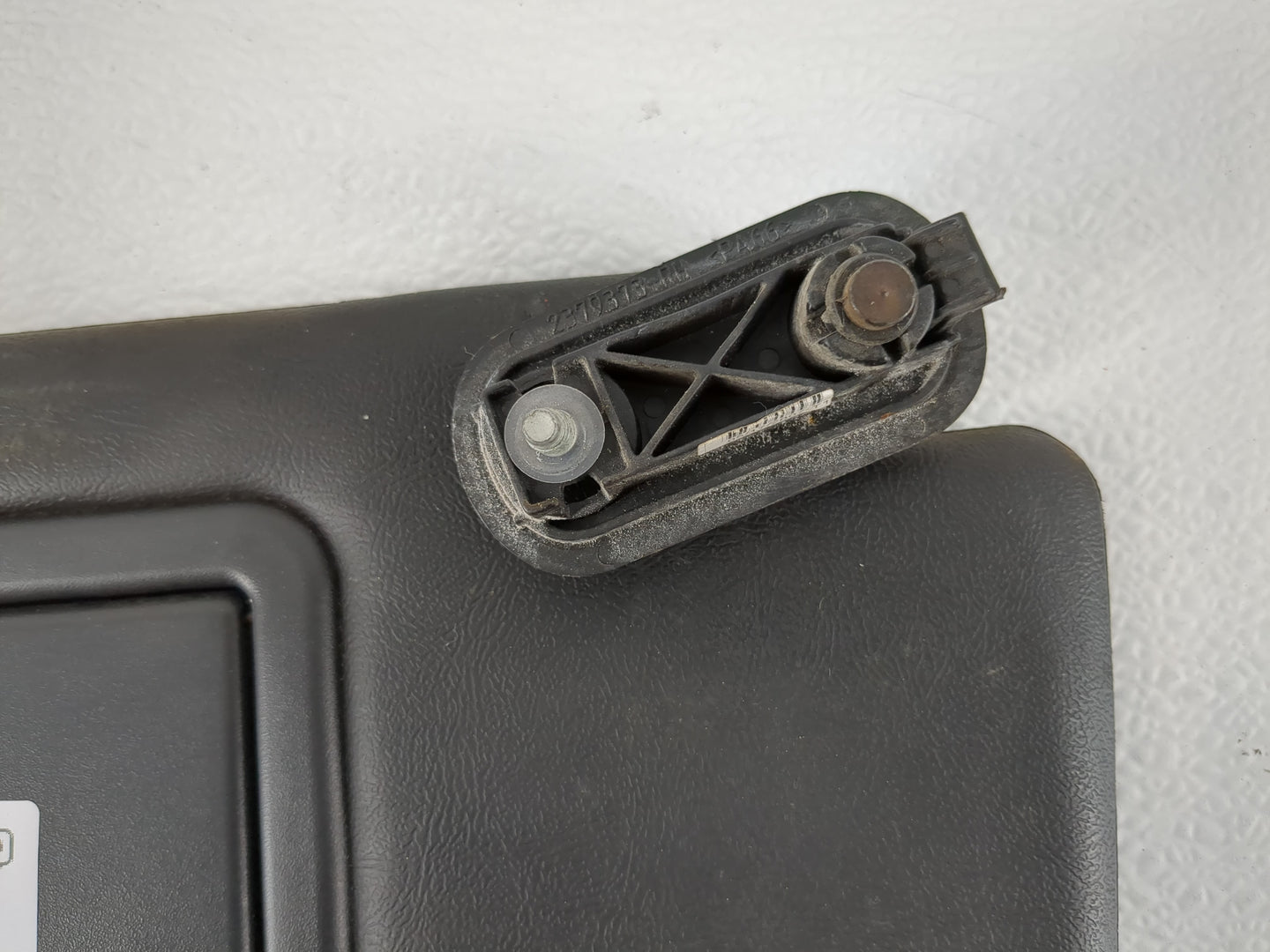 2005-2010 Pontiac G6 Sun Visor Shade Replacement Passenger Right Mirror Fits Fits 2005 2006 2007 2008 2009 2010 OEM Used Aut