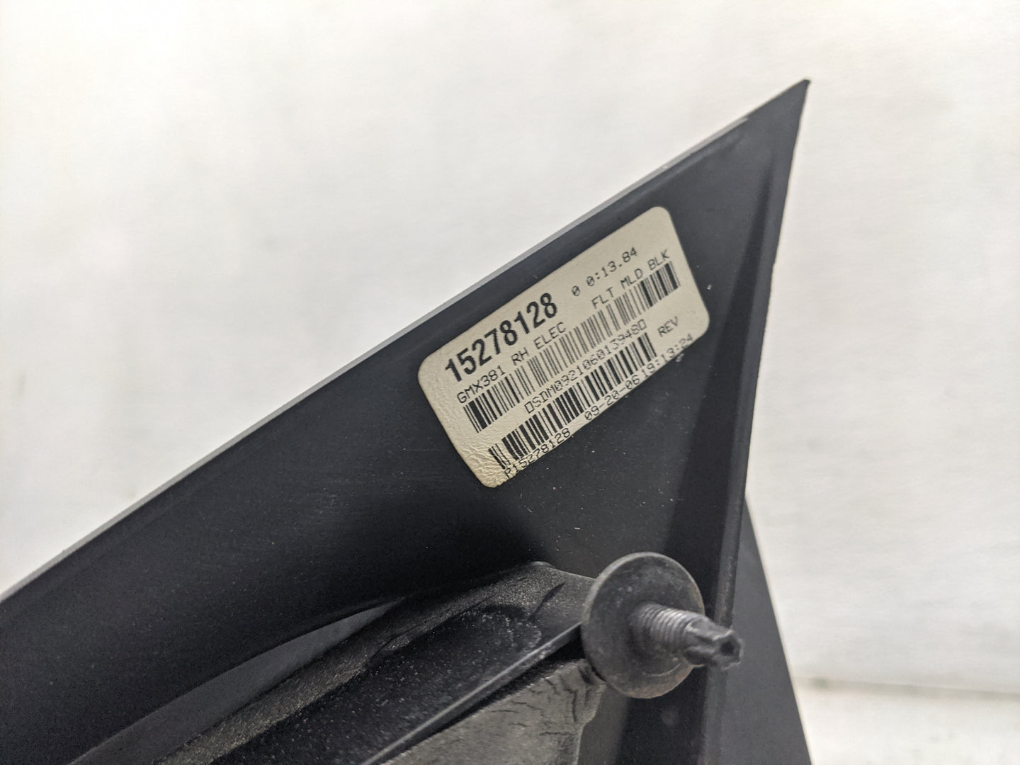 2005-2009 Pontiac G6 Passenger Side View Mirror - Right Door Mirror OEM Used - Oemusedautoparts1.com