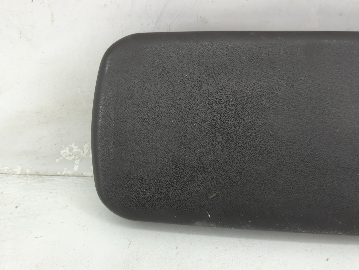 2006-2010 Pontiac G6 Center Console Armrest Cover Lid Fits Fits 2006 2007 2008 2009 2010 OEM Used Auto Parts - Oemusedautopa