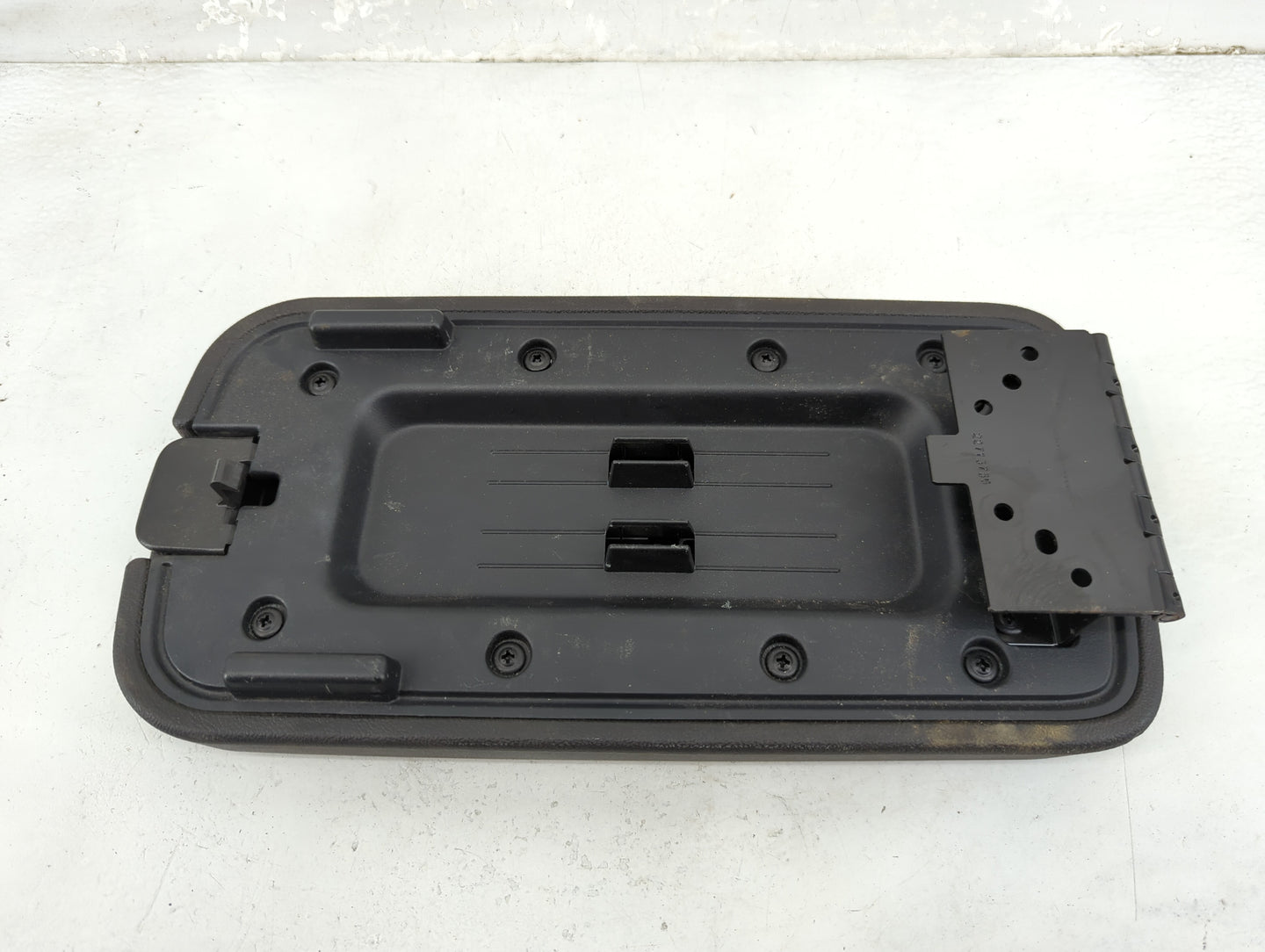 2006-2010 Pontiac G6 Center Console Armrest Cover Lid Fits Fits 2006 2007 2008 2009 2010 OEM Used Auto Parts - Oemusedautopa