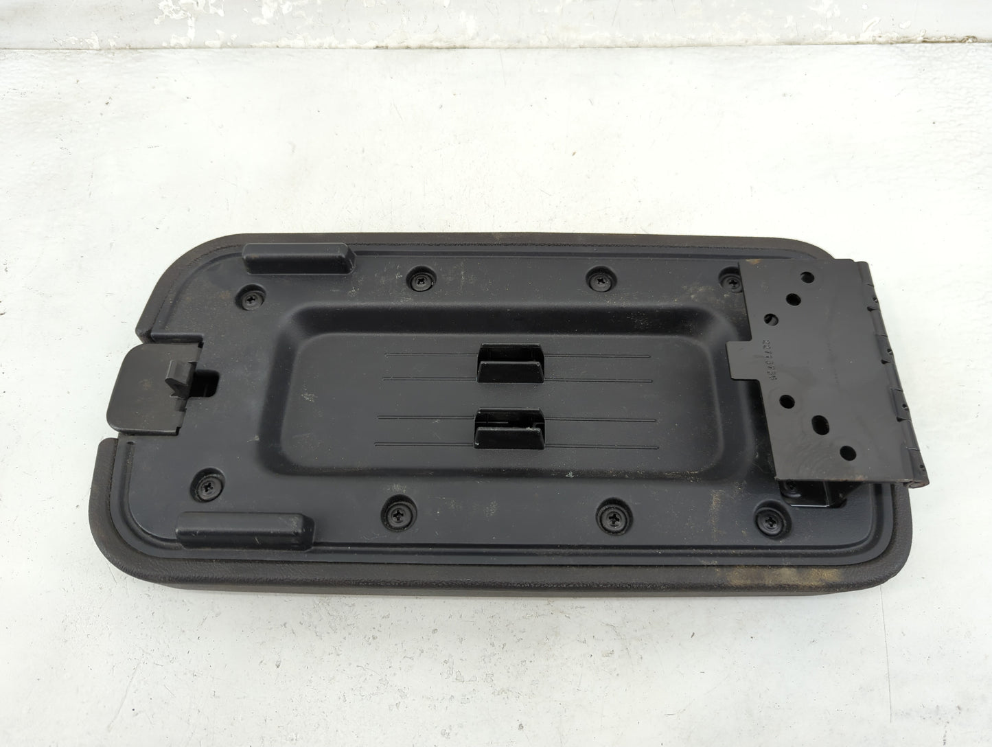 2006-2010 Pontiac G6 Center Console Armrest Cover Lid Fits Fits 2006 2007 2008 2009 2010 OEM Used Auto Parts - Oemusedautopa