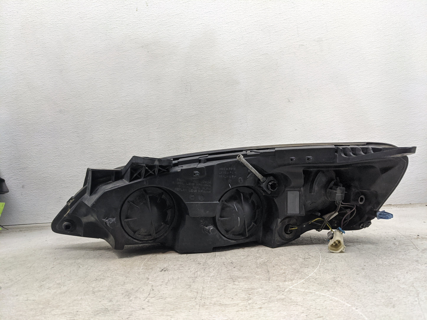 2005-2009 Pontiac G6 Passenger Right Oem Head Light Headlight Lamp 1138171 - Oemusedautoparts1.com