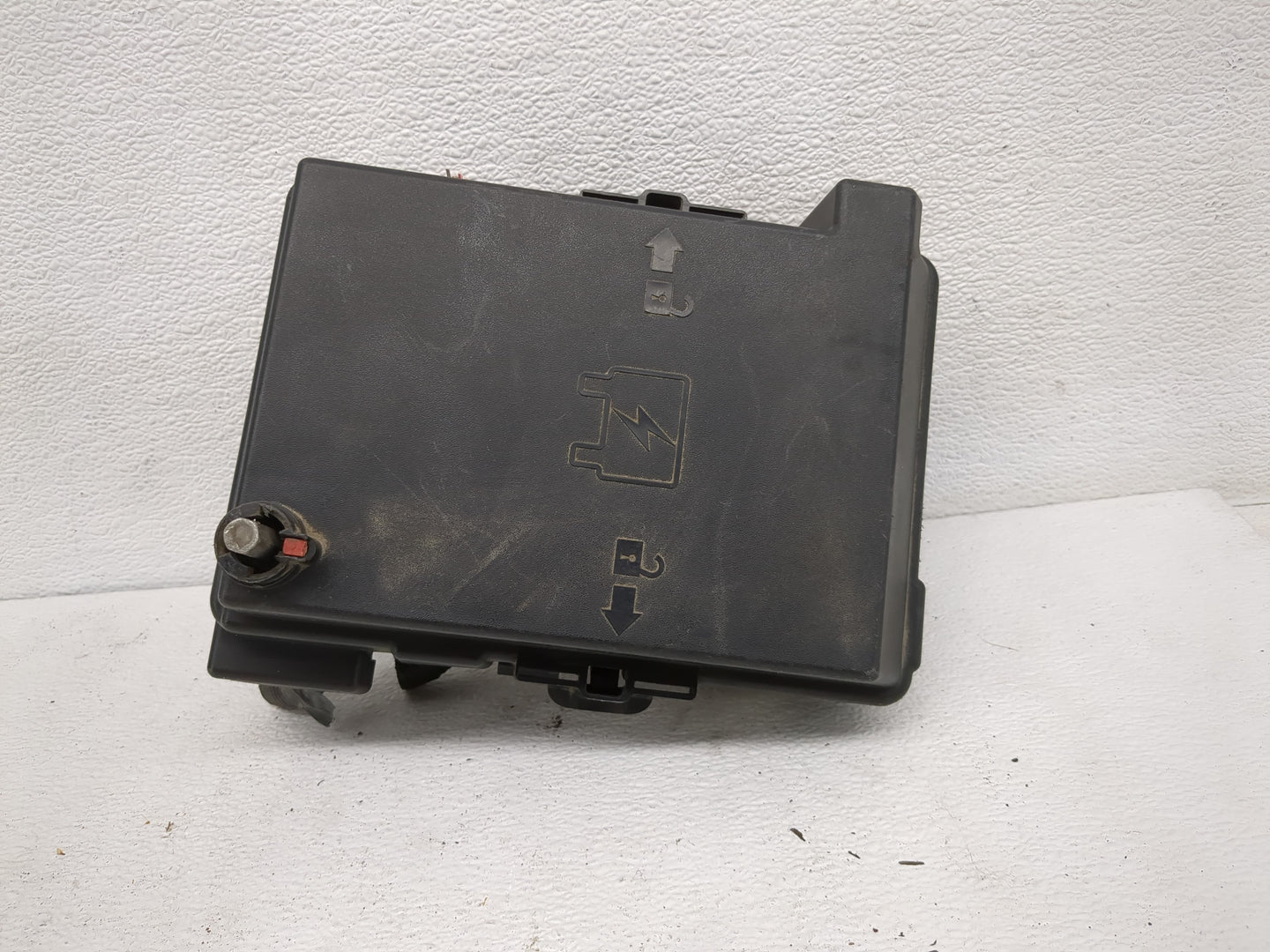 2007 Pontiac G6 Fusebox Fuse Box Panel Relay Module Fits OEM Used Auto Parts - Oemusedautoparts1.com