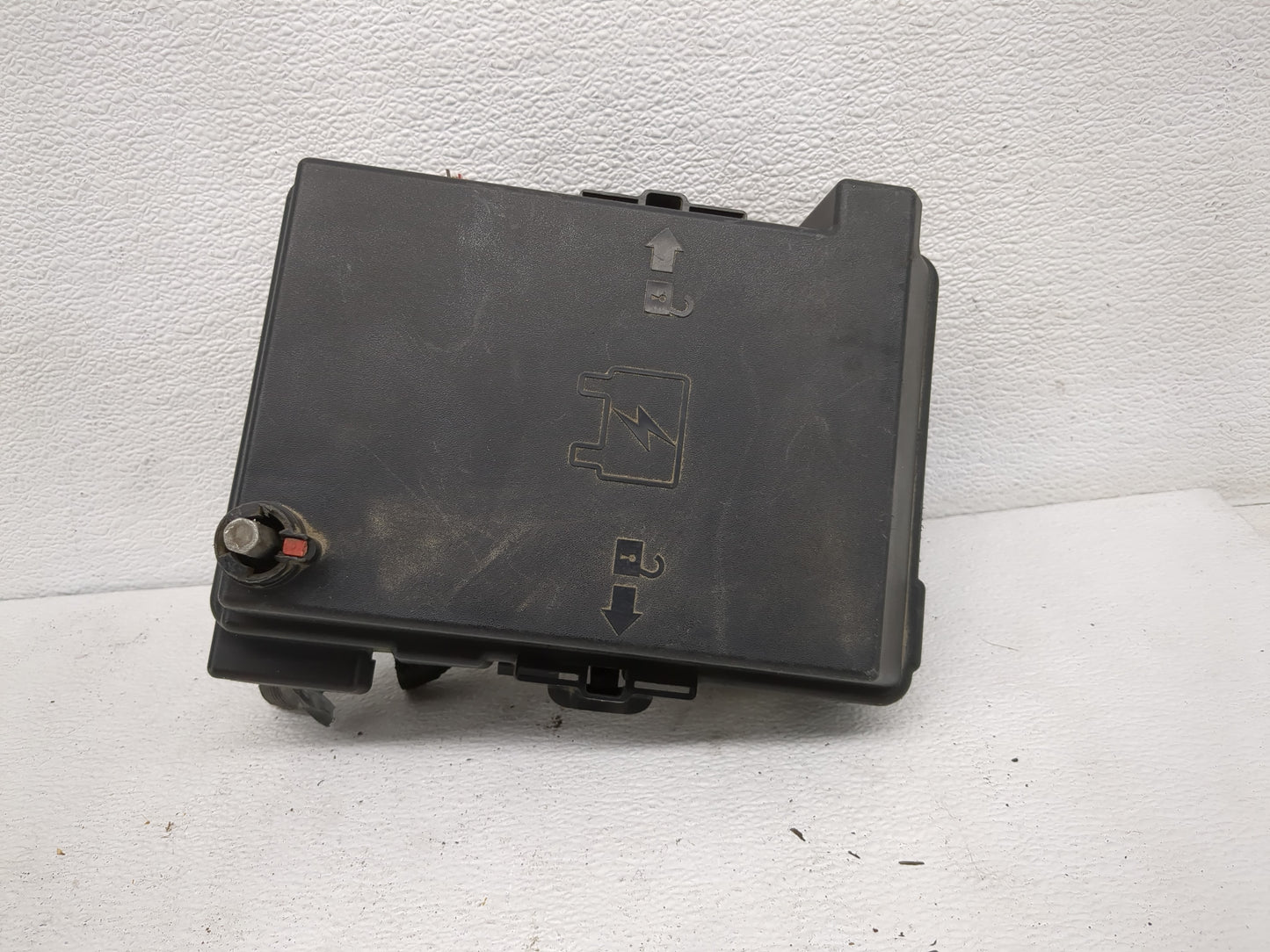 2007 Pontiac G6 Fusebox Fuse Box Panel Relay Module Fits OEM Used Auto Parts - Oemusedautoparts1.com