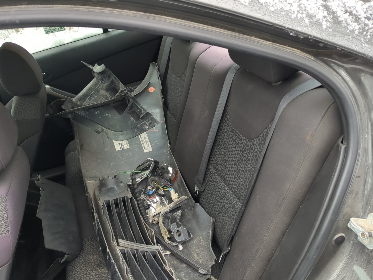 2007 Pontiac G6 Rear Seat Oem - Oemusedautoparts1.com