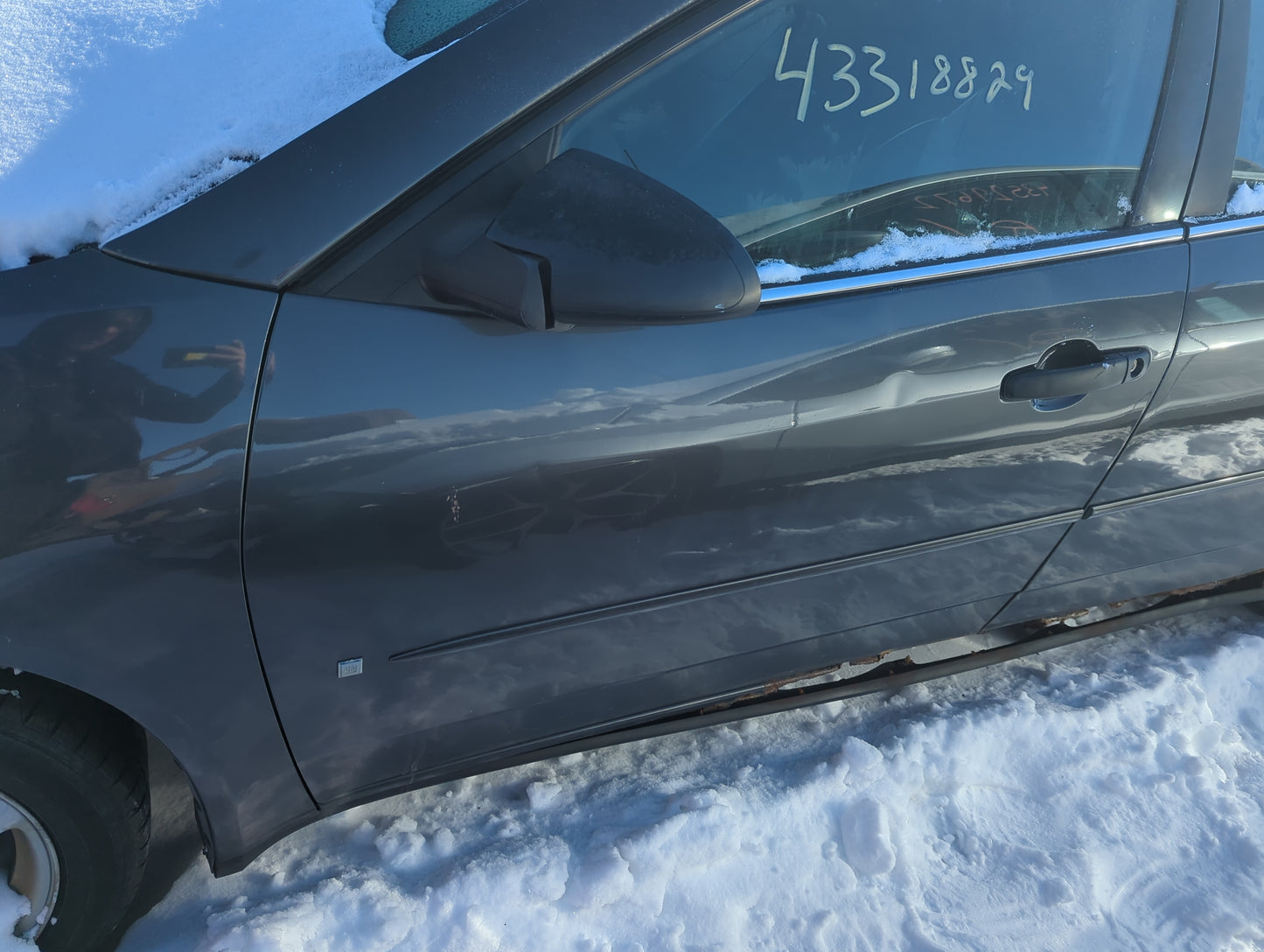 2005-2010 Pontiac G6 Driver Front Door Oem 1322889 - Oemusedautoparts1.com