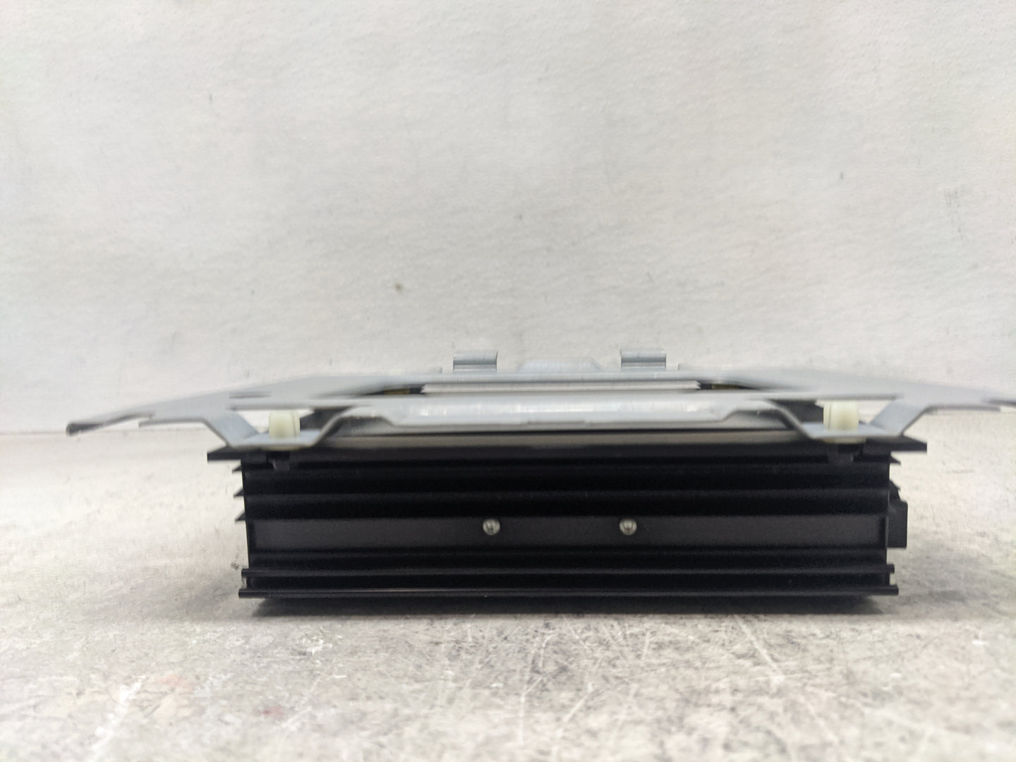 2006-2009 Pontiac G6 Radio AM FM Cd Player Receiver Replacement P/N:15881017 Fits Fits 2006 2007 2008 2009 OEM Used Auto Par
