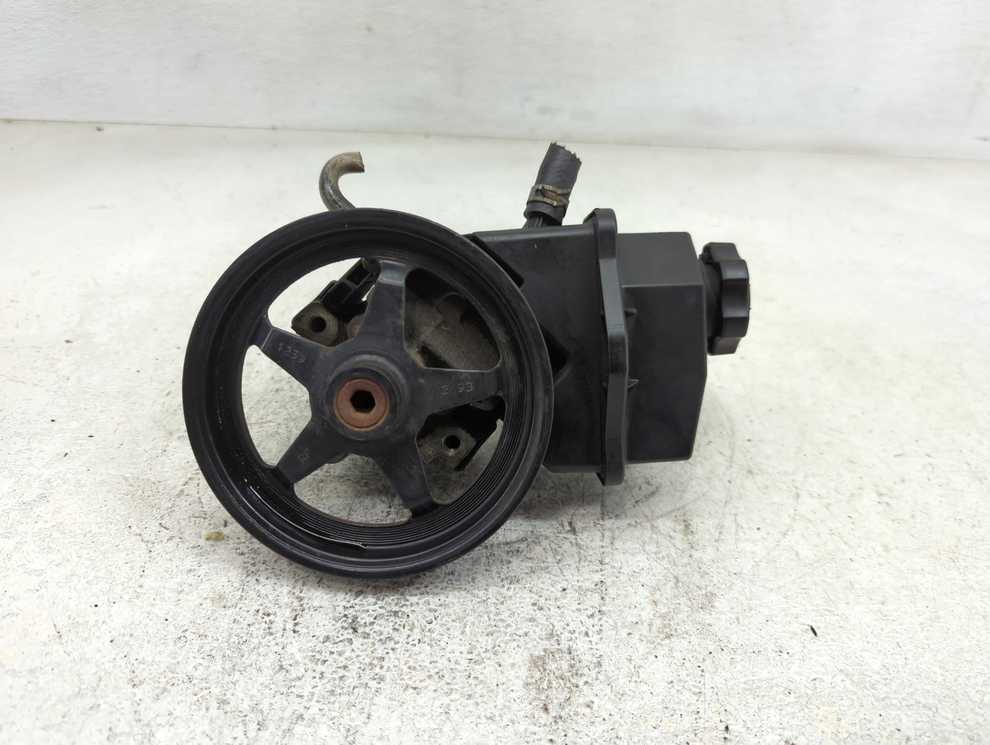 2006-2010 Pontiac G6 Power Steering Column Pump Oem - Oemusedautoparts1.com