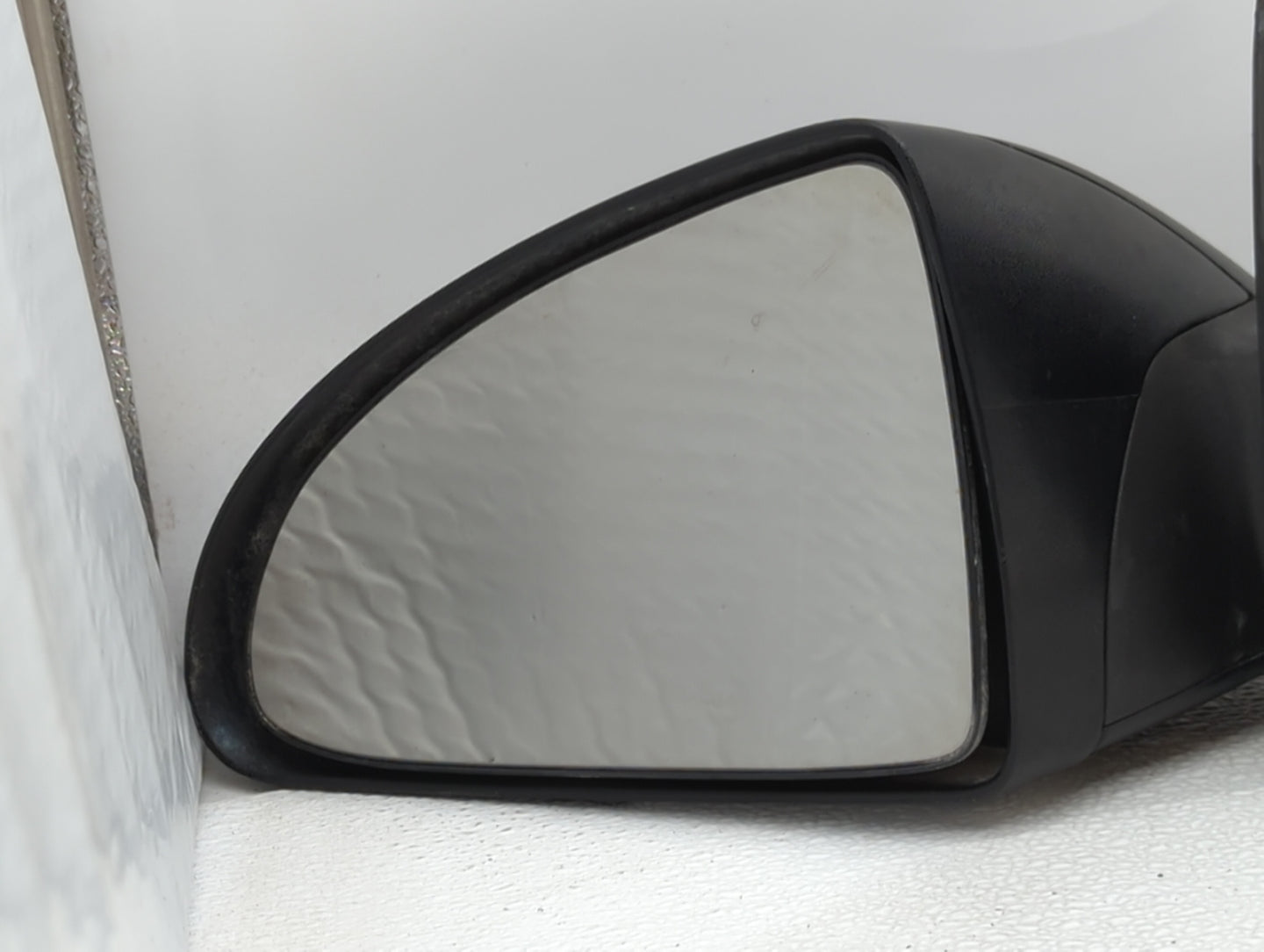 2005-2009 Pontiac G6 Driver Side View Mirror - Left Door Mirror OEM Used - Oemusedautoparts1.com