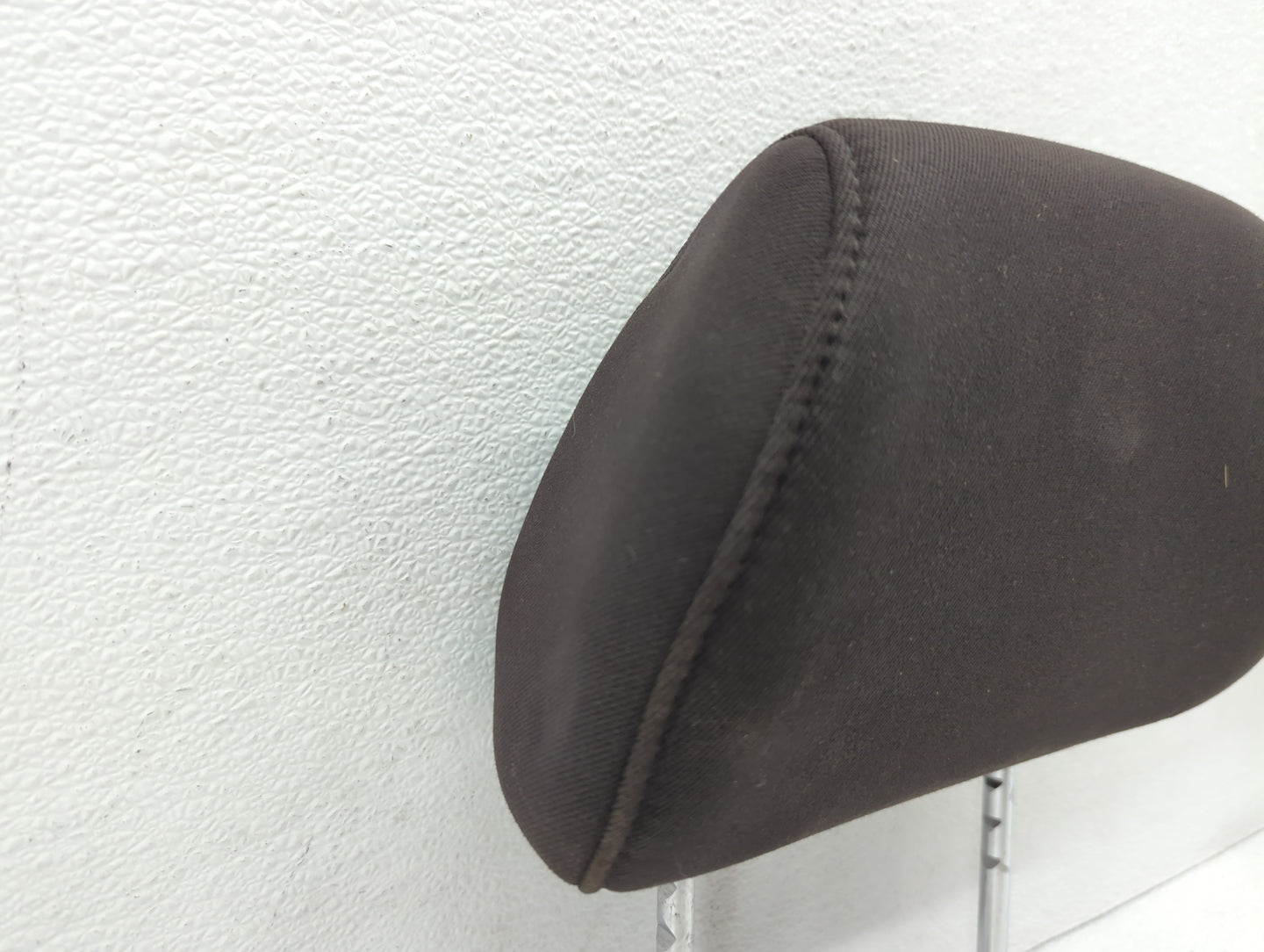 2007-2009 Pontiac G6 Headrest Head Rest Front Driver Passenger Seat Fits Fits 2007 2008 2009 OEM Used Auto Parts - Oemusedau