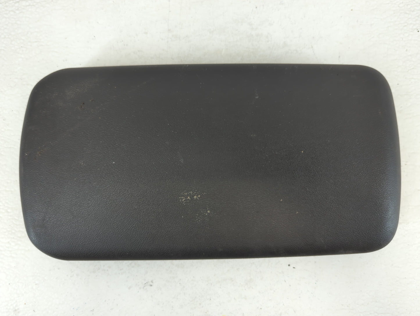 2007 Pontiac G6 Center Console Armrest Cover Lid Black - Oemusedautoparts1.com