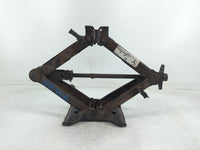 2007 Pontiac G6 Spare Scissor Car Jack 683690 - Oemusedautoparts1.com