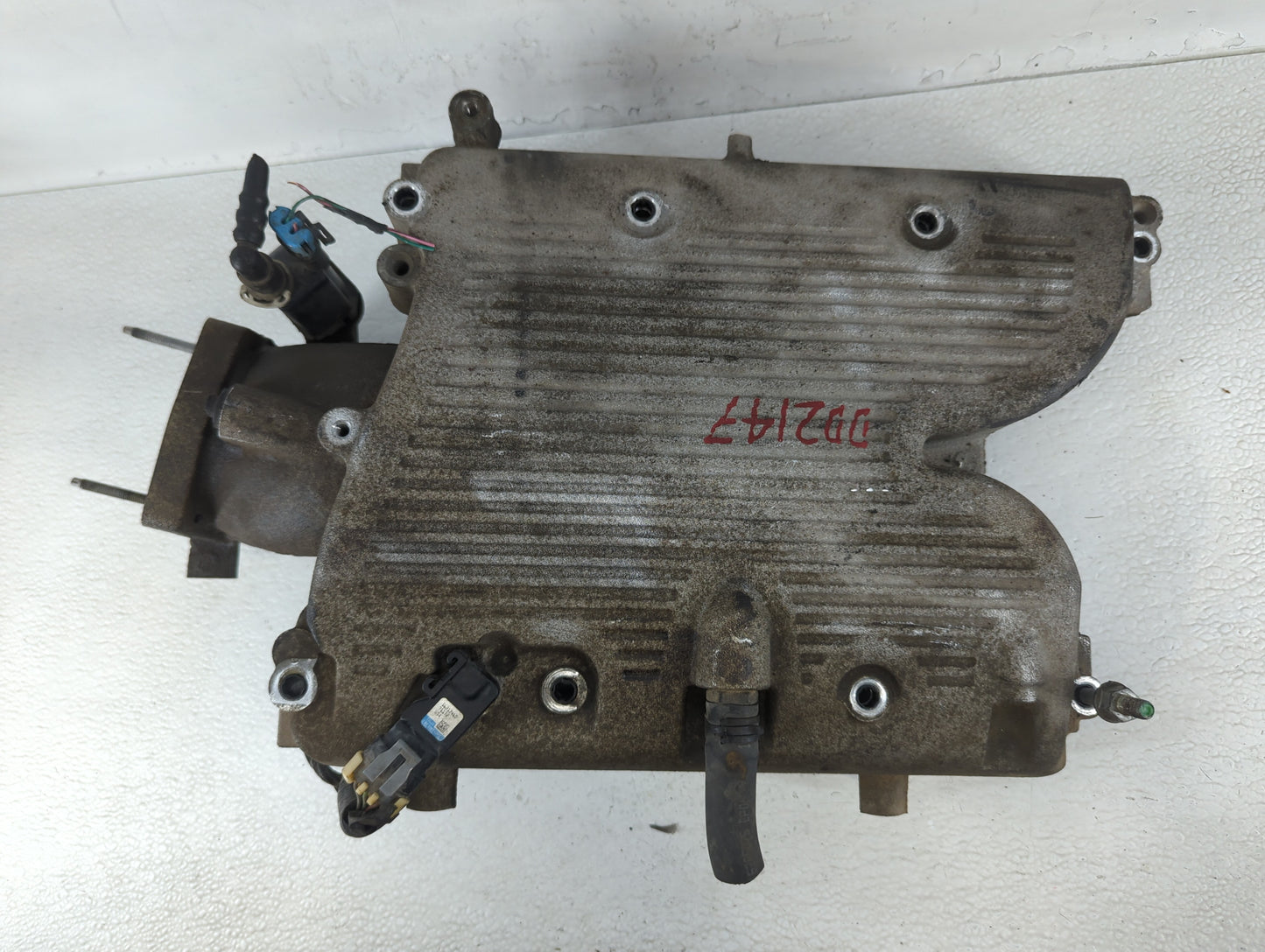 2007 Pontiac G6 Driver Left Cylinder Head Valve Cover P/N:12597139 Fits OEM Used Auto Parts - Oemusedautoparts1.com
