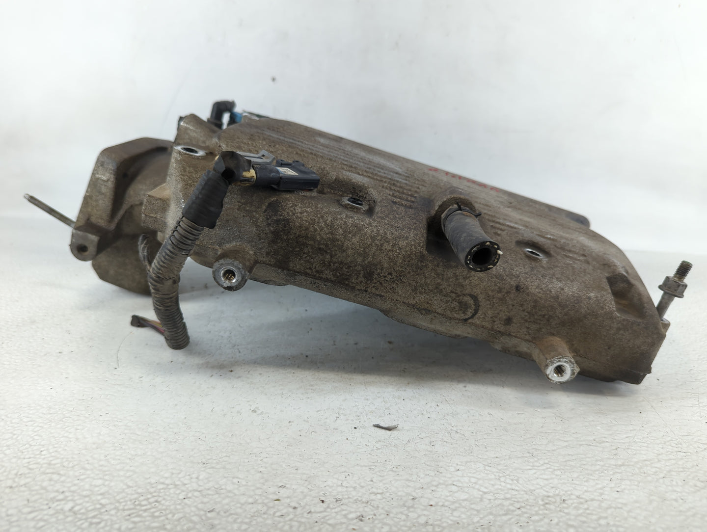 2007 Pontiac G6 Driver Left Cylinder Head Valve Cover P/N:12597139 Fits OEM Used Auto Parts - Oemusedautoparts1.com