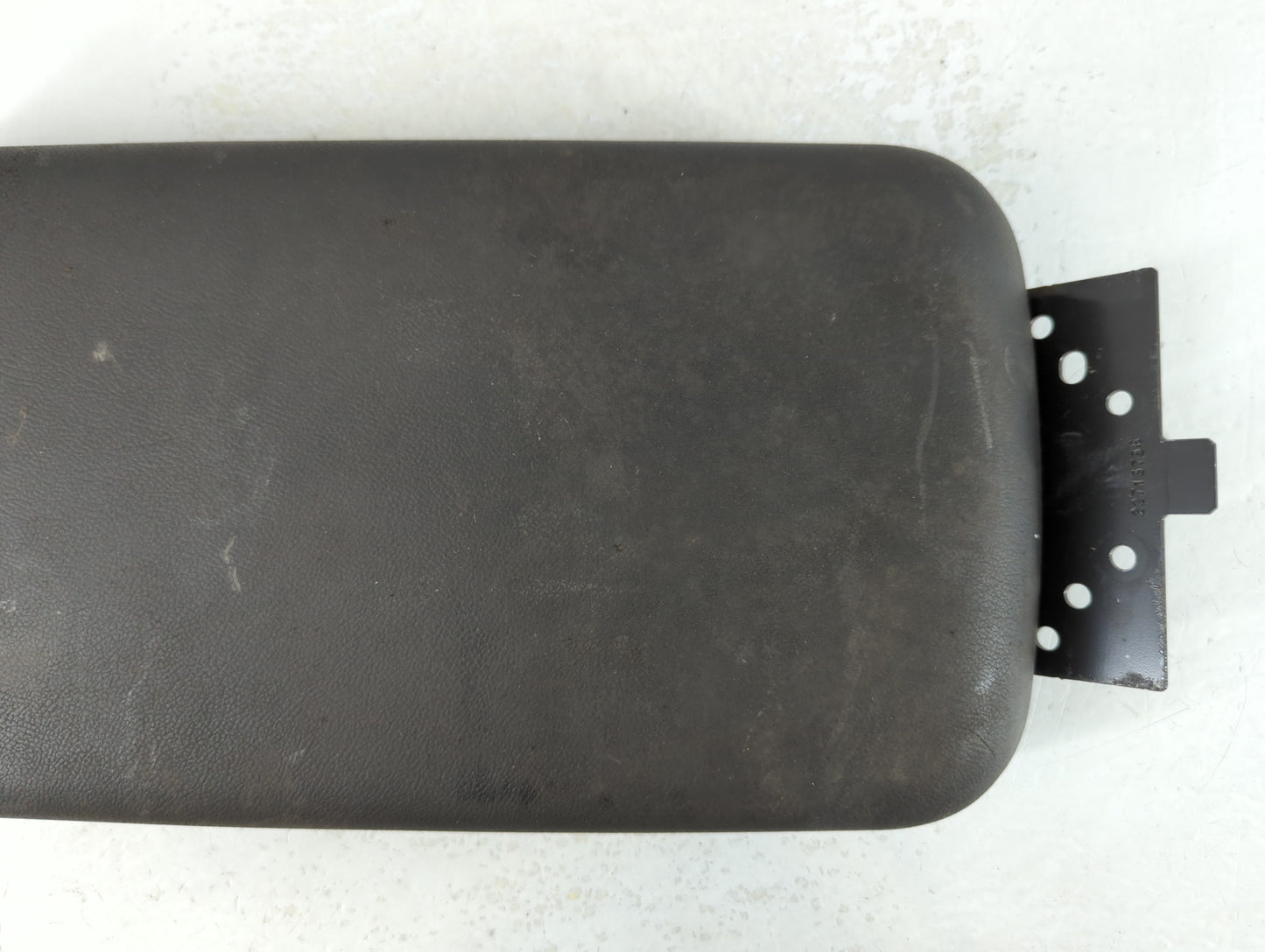 2007 Pontiac G6 Center Console Armrest Cover Lid Fits OEM Used Auto Parts - Oemusedautoparts1.com