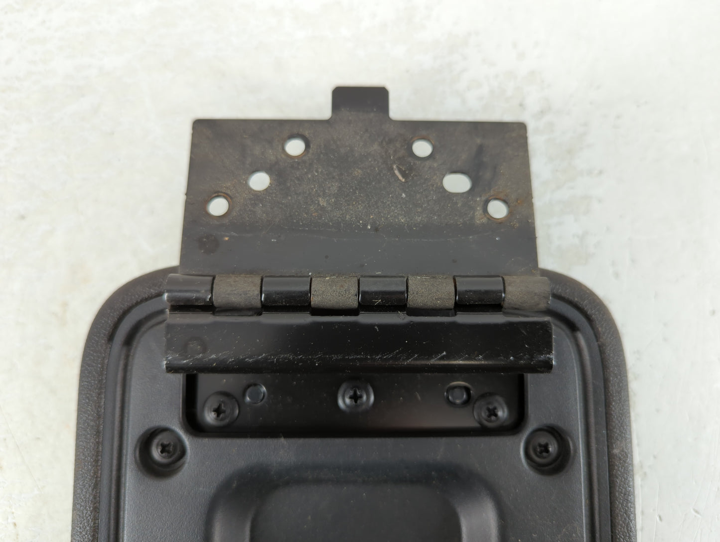 2007 Pontiac G6 Center Console Armrest Cover Lid Fits OEM Used Auto Parts - Oemusedautoparts1.com