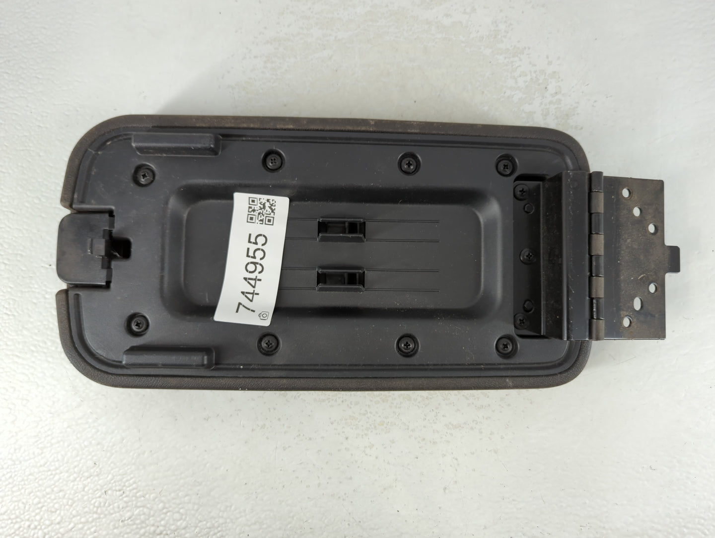 2007 Pontiac G6 Center Console Armrest Cover Lid Fits OEM Used Auto Parts - Oemusedautoparts1.com