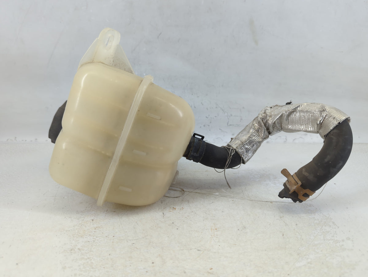 2006-2007 Pontiac G6 Radiator Coolant Overflow Expansion Tank Bottle 745234 - Oemusedautoparts1.com