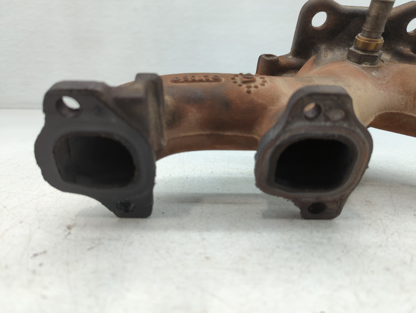 2006-2010 Pontiac G6 Turbocharger Exhaust Manifold With Turbo Charger - Oemusedautoparts1.com