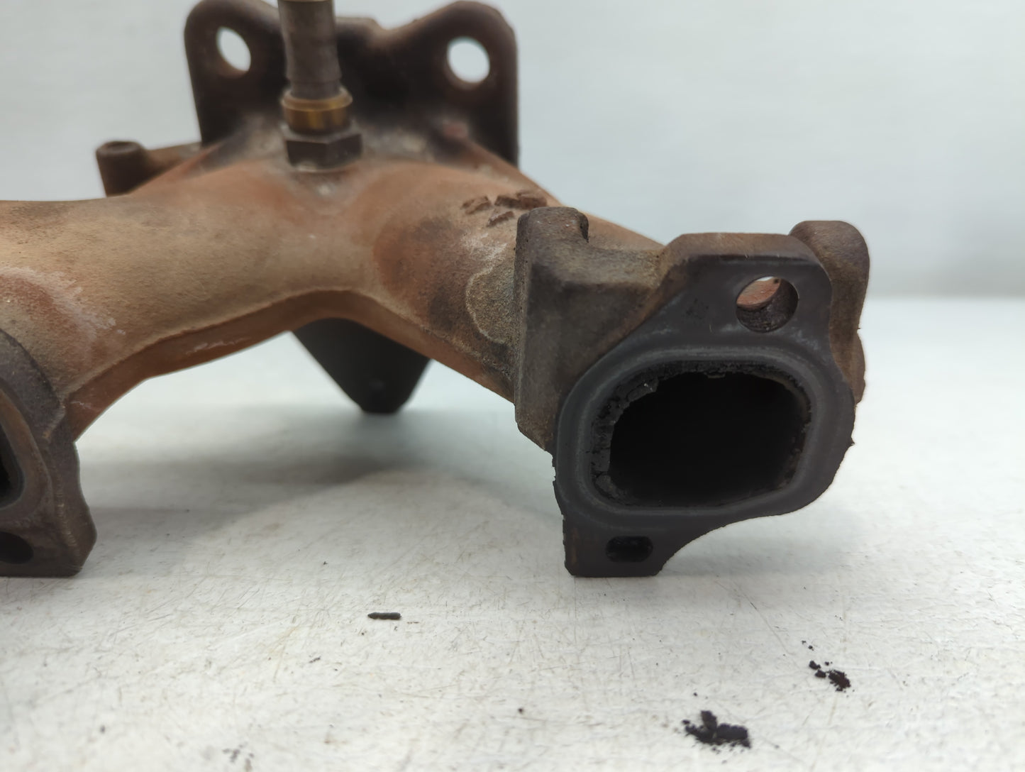 2006-2010 Pontiac G6 Turbocharger Exhaust Manifold With Turbo Charger - Oemusedautoparts1.com