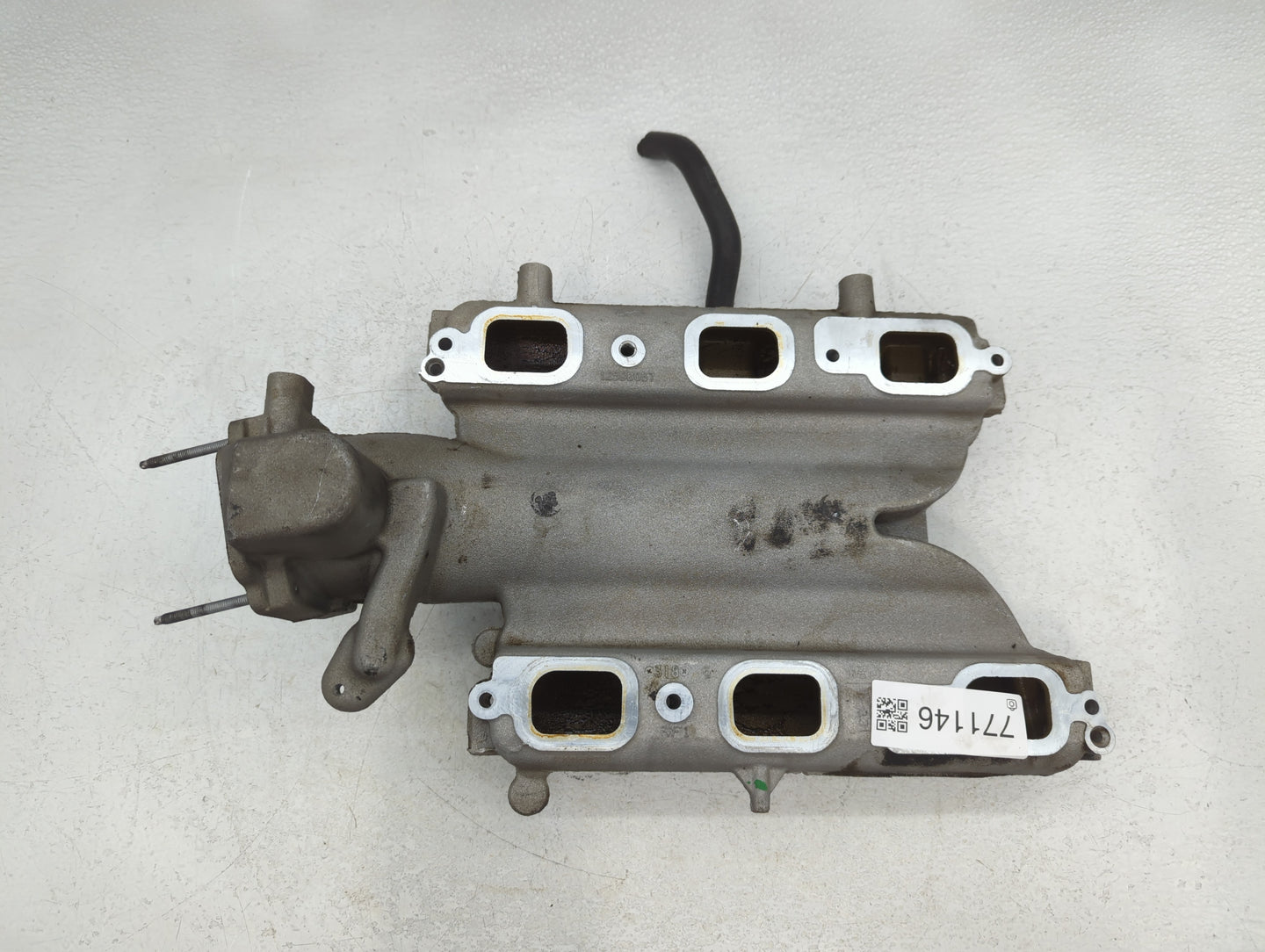 2007 Pontiac G6 Air Intake Manifold P/N:12598057 Fits Fits 2006 OEM Used Auto Parts - Oemusedautoparts1.com