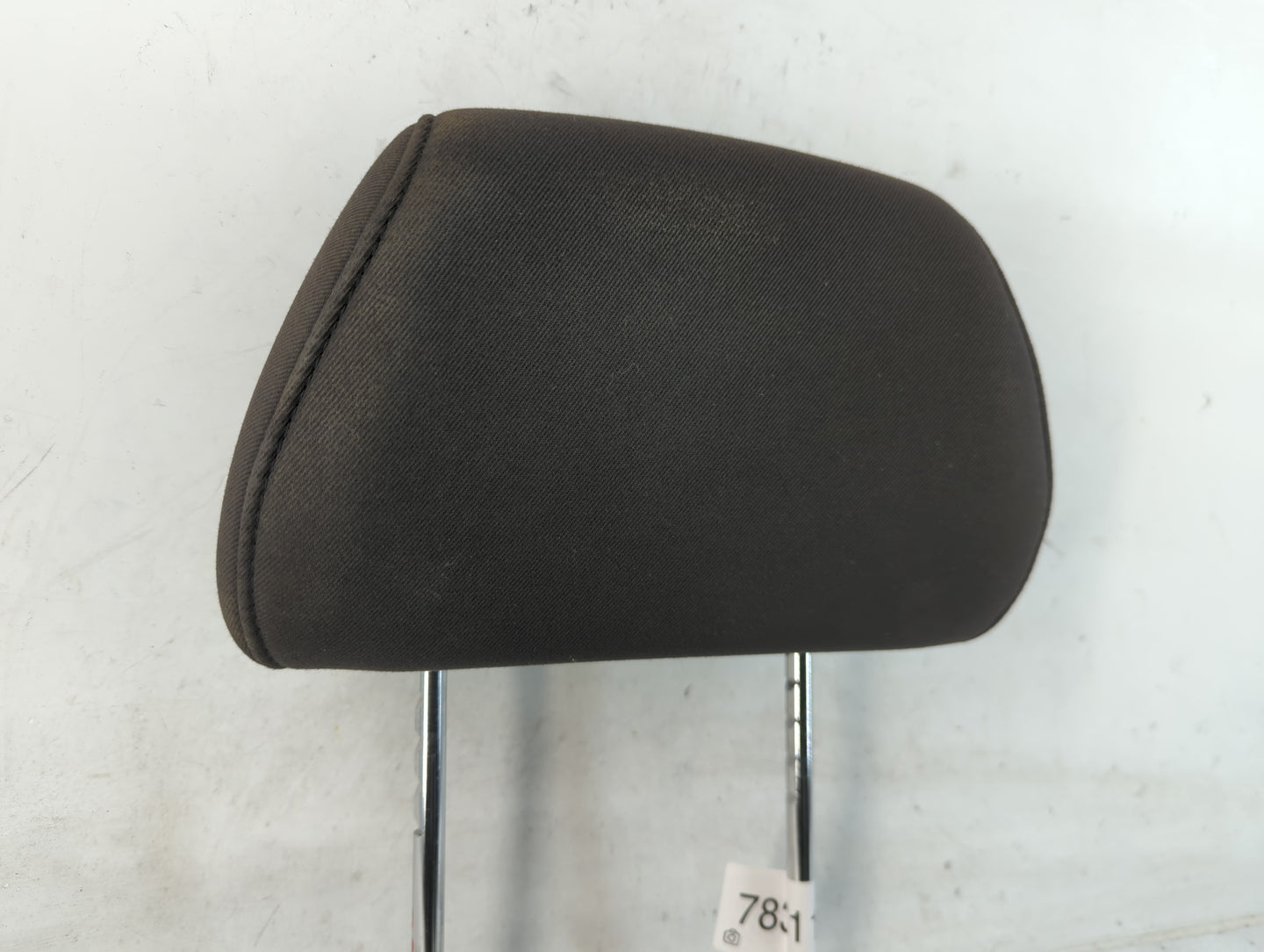 2007 Pontiac G6 Headrest Head Rest Front Driver Passenger Seat Fits OEM Used Auto Parts - Oemusedautoparts1.com