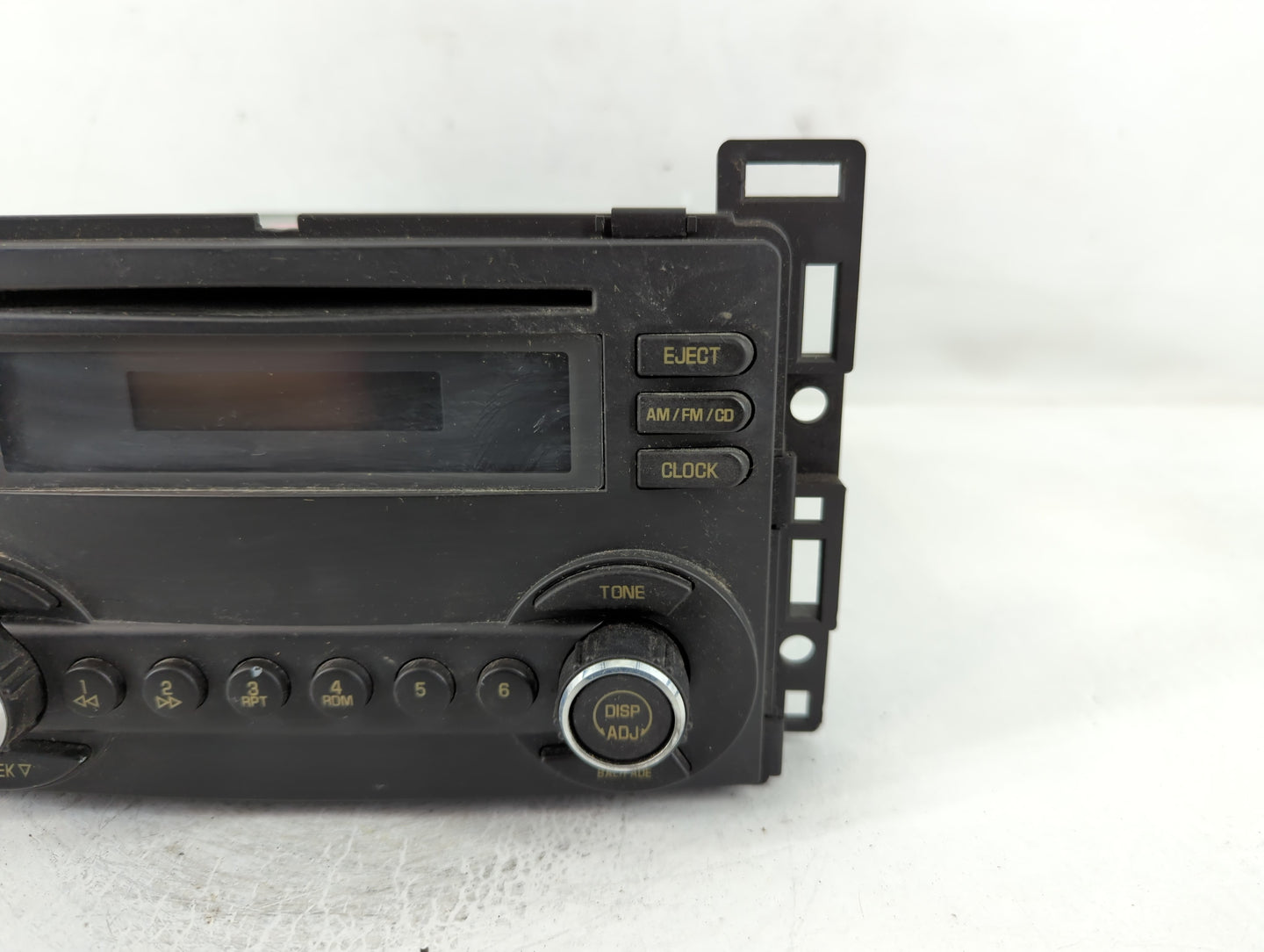 2006-2007 Pontiac G6 Radio AM FM Cd Player Receiver Replacement P/N:15919055 Fits Fits 2006 2007 OEM Used Auto Parts - Oemus