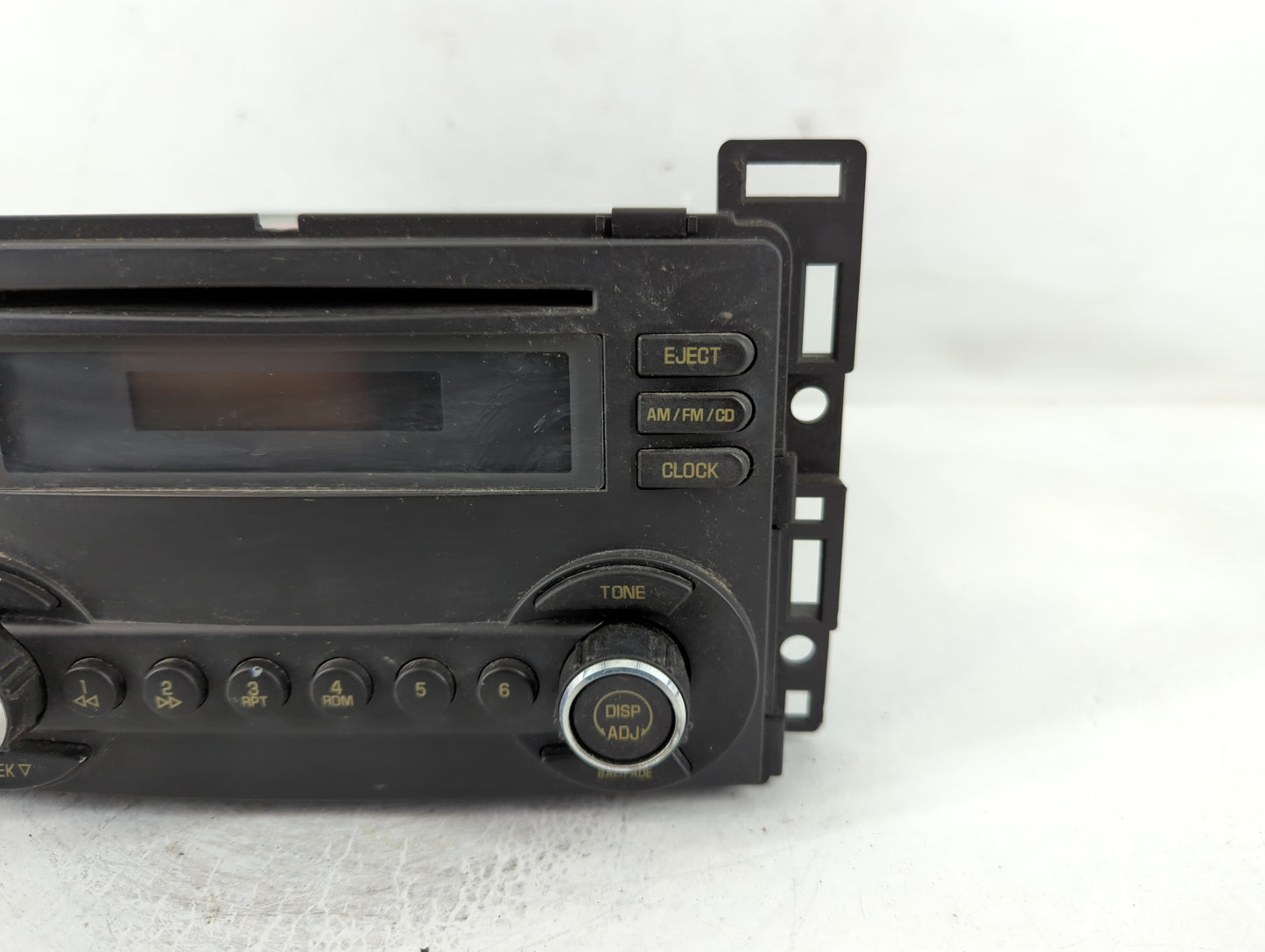 2006-2007 Pontiac G6 Radio AM FM Cd Player Receiver Replacement P/N:15919055 Fits Fits 2006 2007 OEM Used Auto Parts - Oemus