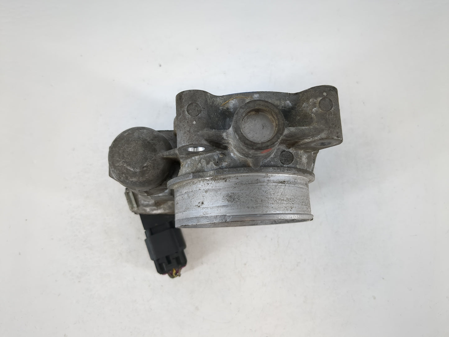 2006-2010 Pontiac G6 Throttle Body Fits Fits 2006 2007 2008 2009 2010 2011 OEM Used Auto Parts - Oemusedautoparts1.com