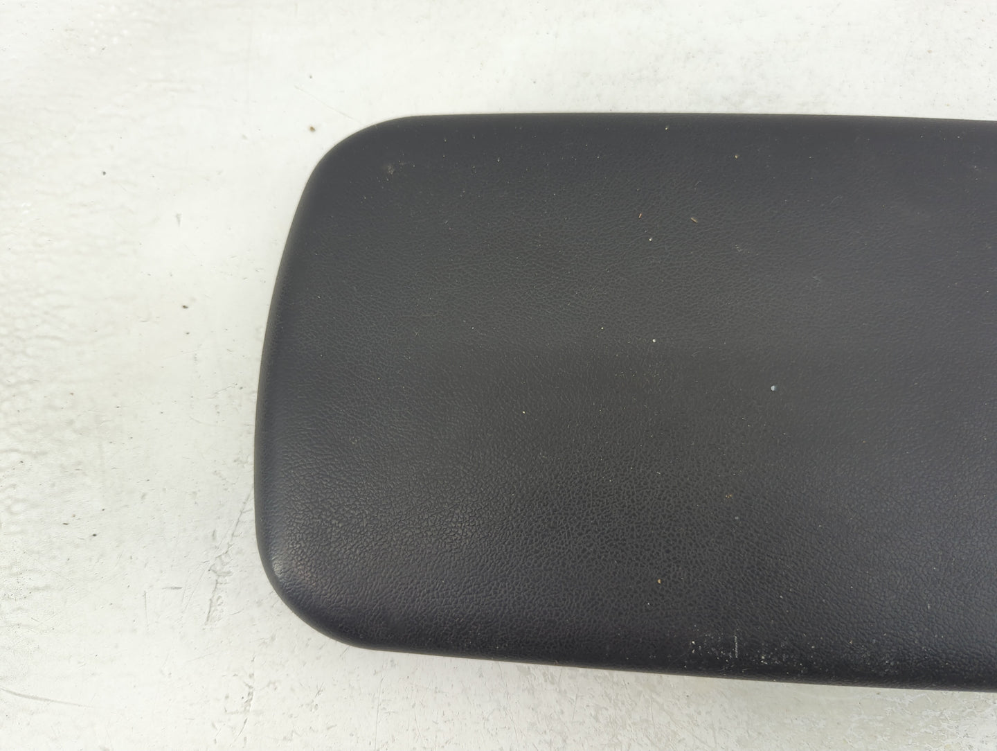 2006-2010 Pontiac G6 Center Console Armrest Cover Lid Fits Fits 2006 2007 2008 2009 2010 OEM Used Auto Parts - Oemusedautopa