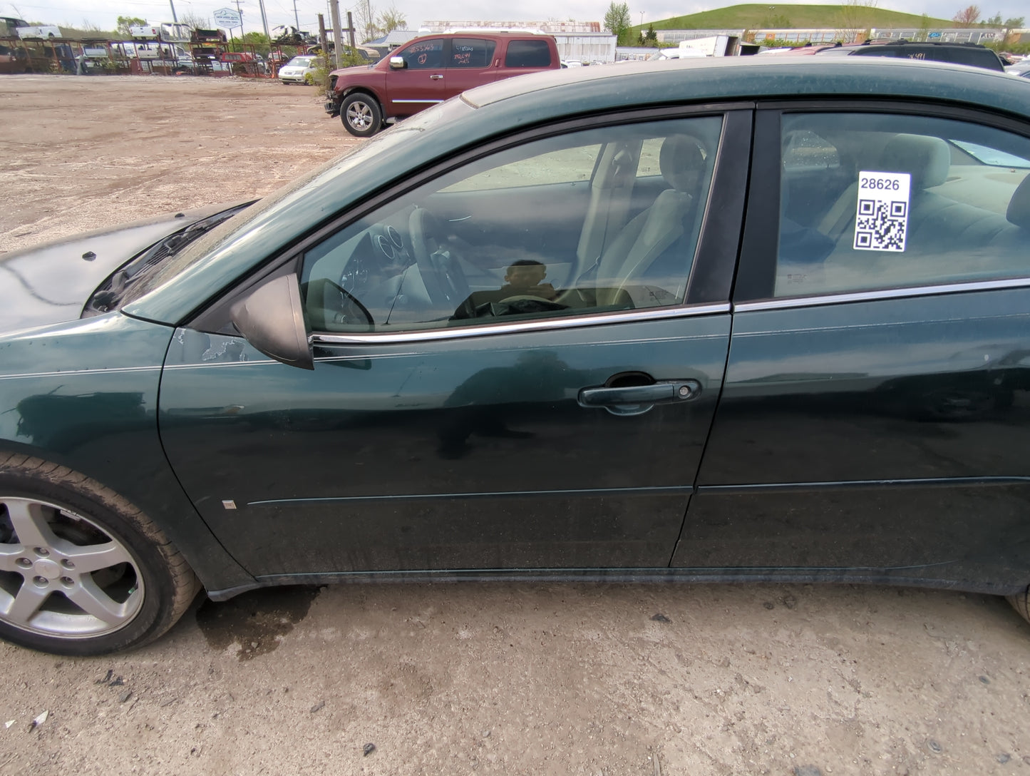 2005-2010 Pontiac G6 Driver Front Door Oem - Oemusedautoparts1.com