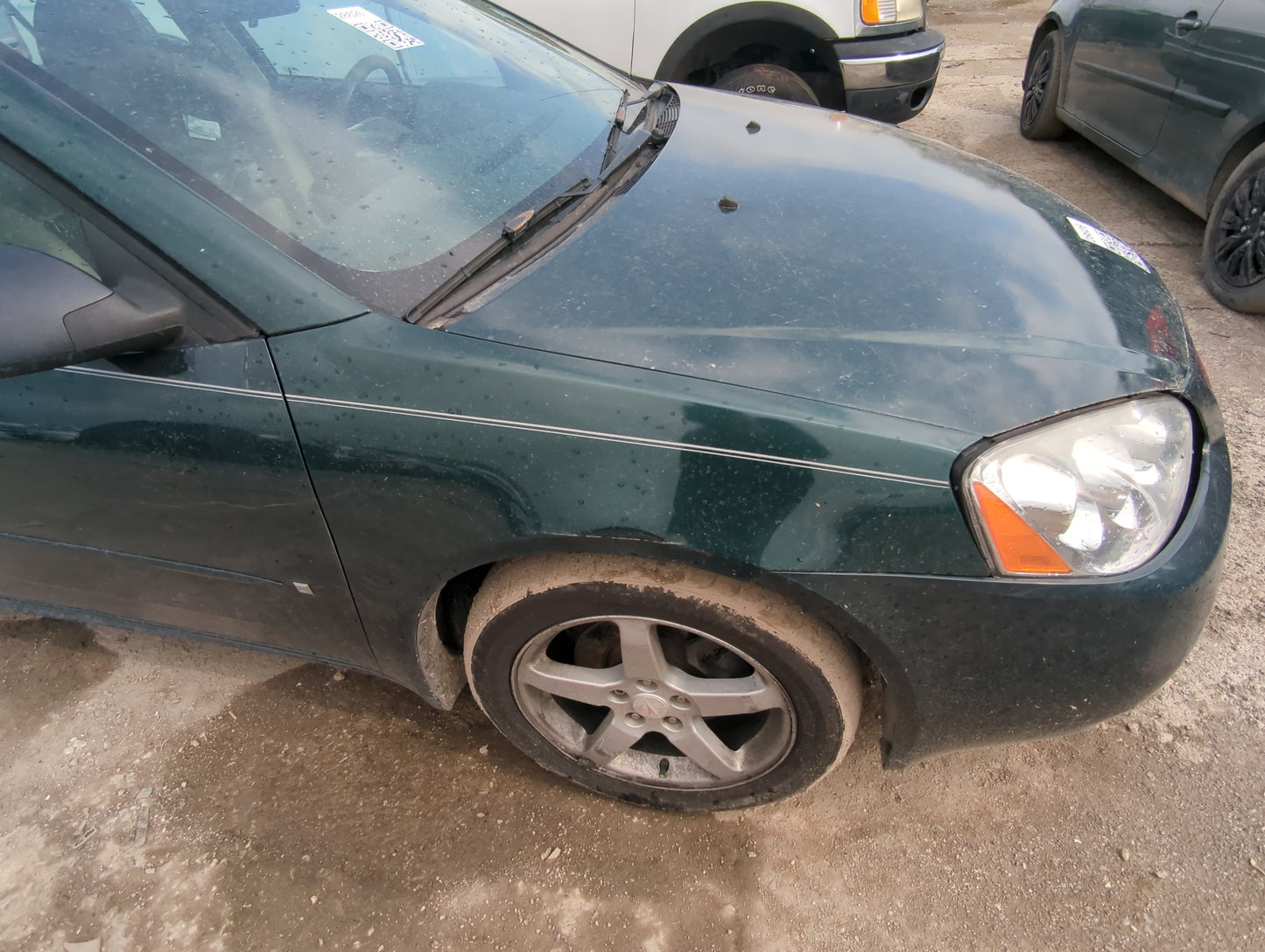 2005-2010 Pontiac G6 Passenger Fender - Oemusedautoparts1.com