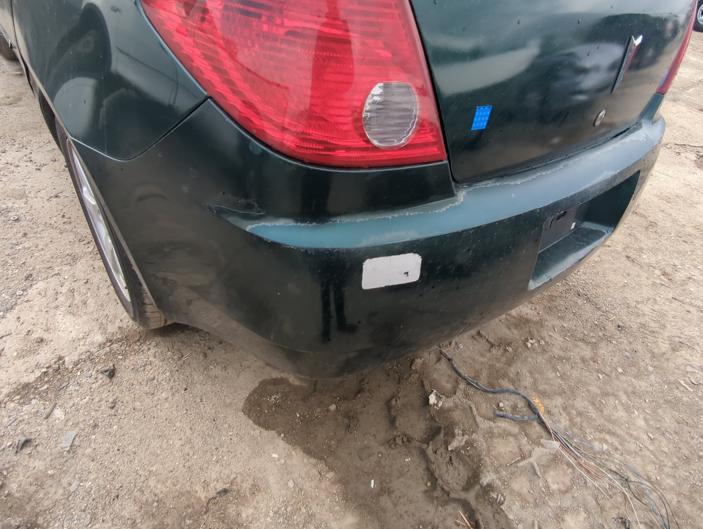 2006-2007 Pontiac G6 Rear Bumper Assembly Oem - Oemusedautoparts1.com