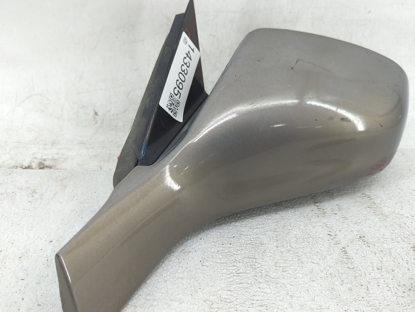 2007 Pontiac Grand Prix Driver Side View Mirror - Left Door Mirror OEM Used - Oemusedautoparts1.com