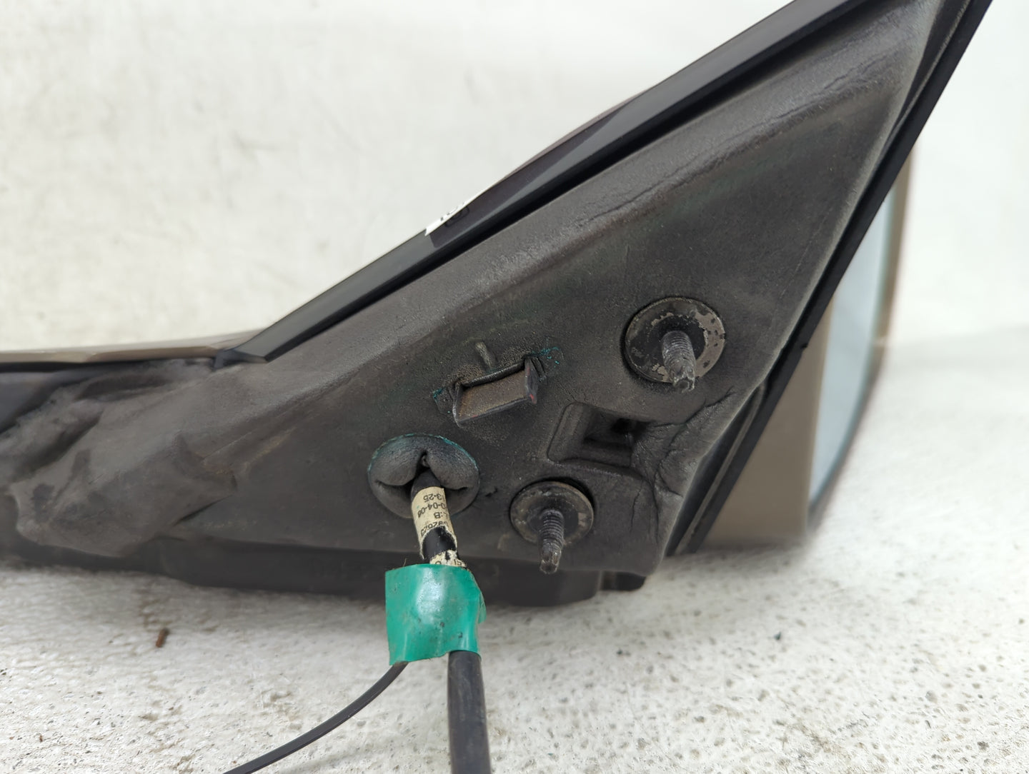 2004-2008 Pontiac Grand Prix Passenger Side View Mirror - Right Door Mirror OEM Used - Oemusedautoparts1.com