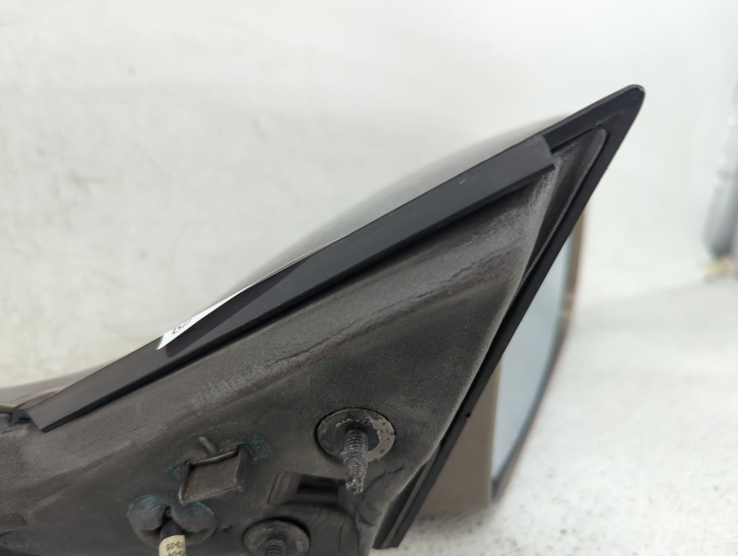 2004-2008 Pontiac Grand Prix Passenger Side View Mirror - Right Door Mirror OEM Used - Oemusedautoparts1.com