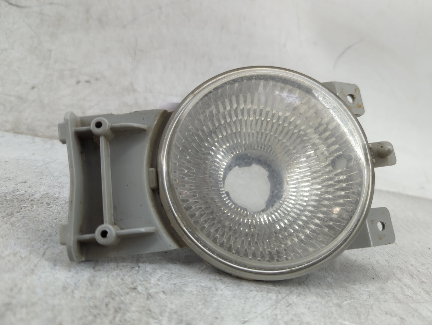 2005-2008 Pontiac Grand Prix Passenger Right Oem Front Light Lamp - Oemusedautoparts1.com