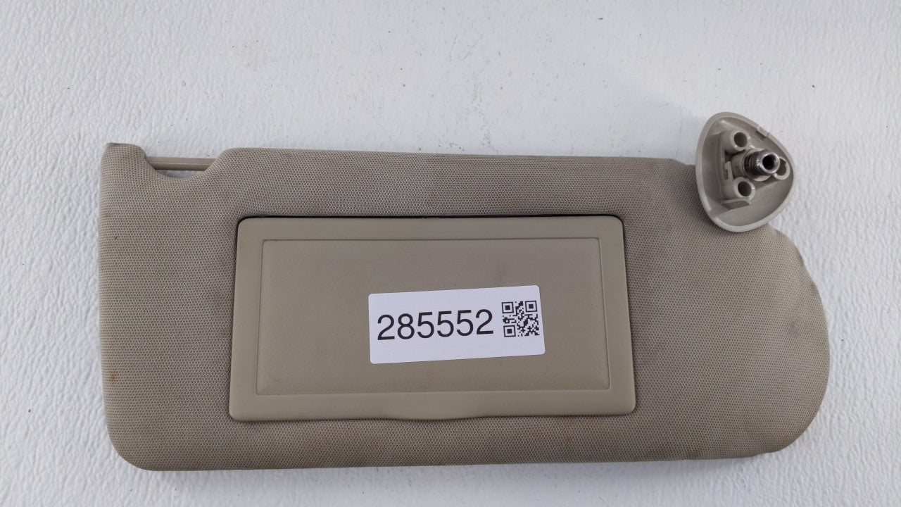 2005-2008 Pontiac Grand Prix Sun Visor Shade Replacement Passenger Right Mirror Fits Fits 2005 2006 2007 2008 OEM Used Auto 