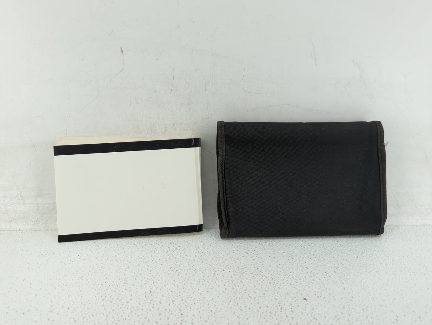 2007 Pontiac Grand Prix Owners Manual Book Guide OEM Used Auto Parts - Oemusedautoparts1.com