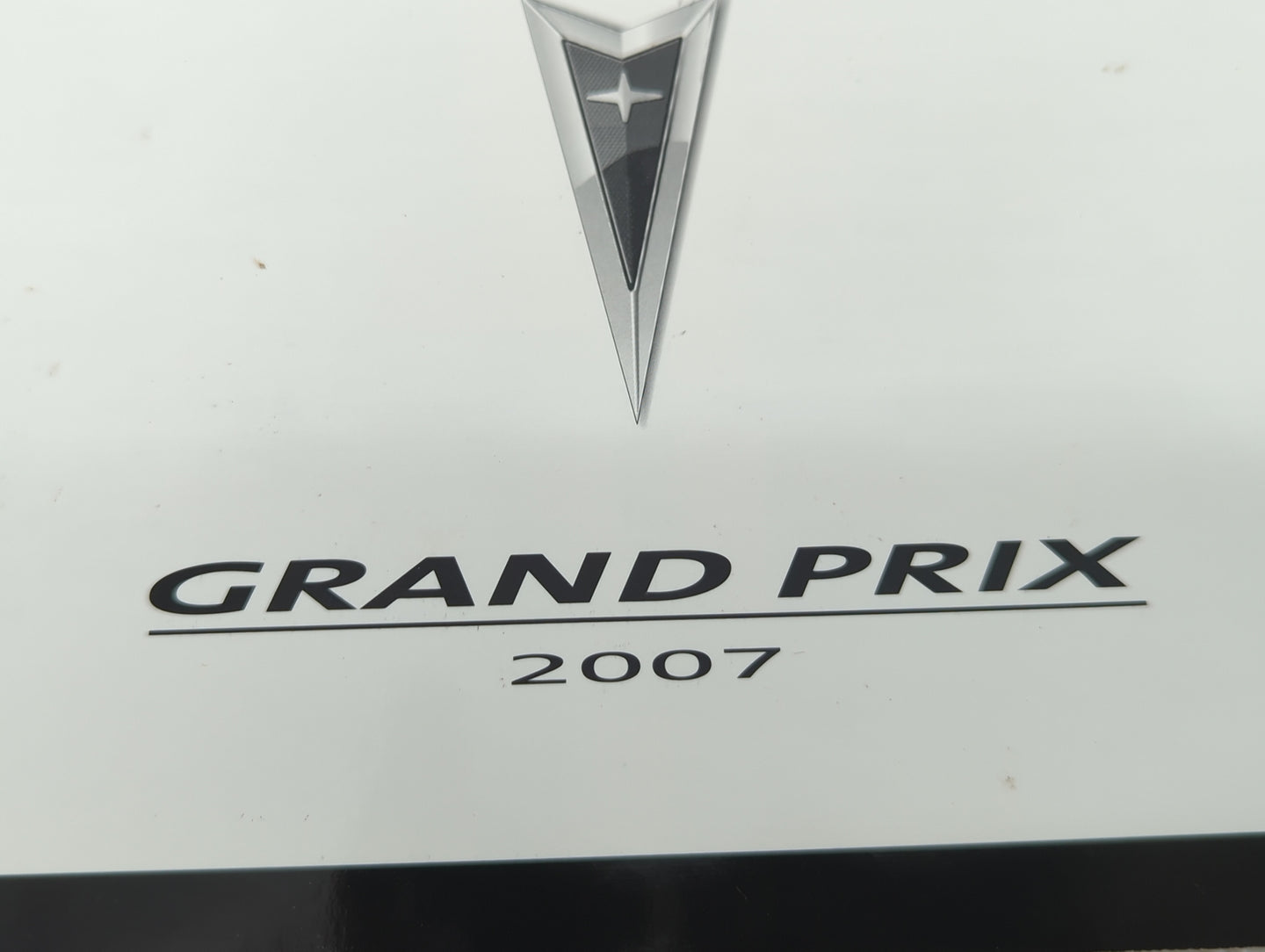 2007 Pontiac Grand Prix Owners Manual Book Guide OEM Used Auto Parts - Oemusedautoparts1.com