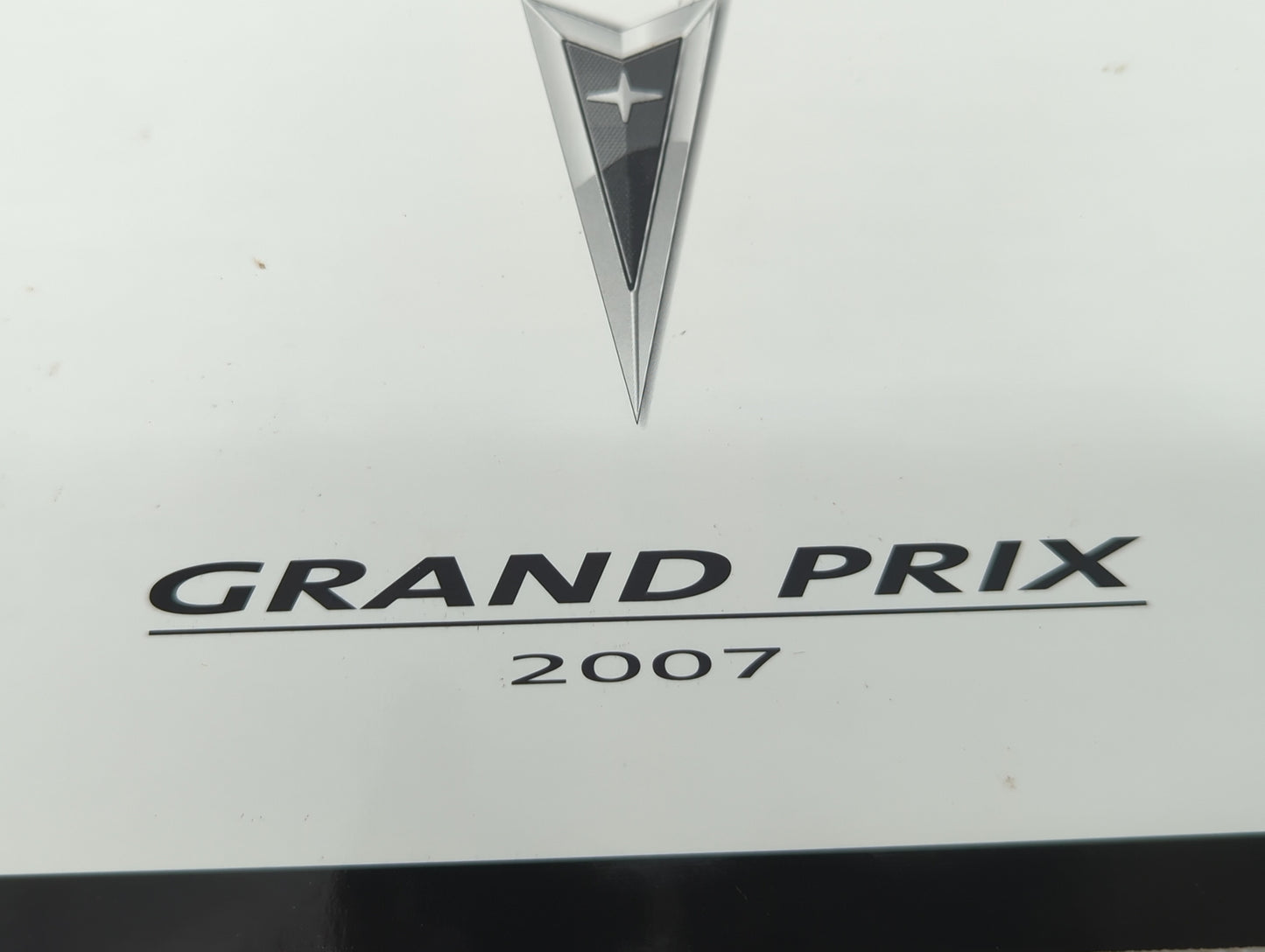 2007 Pontiac Grand Prix Owners Manual Book Guide OEM Used Auto Parts - Oemusedautoparts1.com
