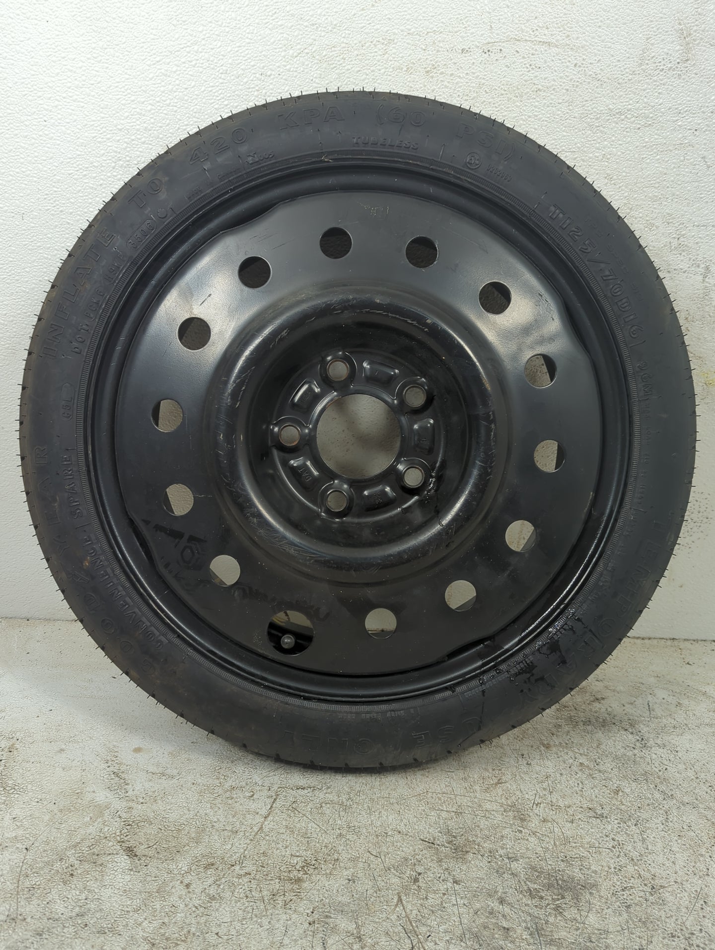 2004-2008 Pontiac Grand Prix Spare Donut Tire Wheel Rim Oem 5036361 - Oemusedautoparts1.com