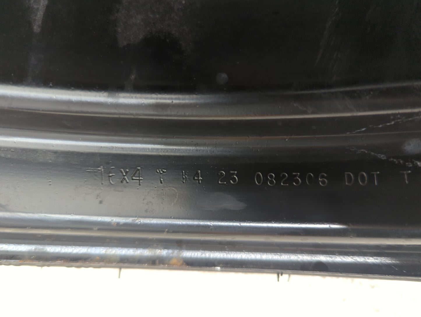 2004-2008 Pontiac Grand Prix Spare Donut Tire Wheel Rim Oem 5036361 - Oemusedautoparts1.com