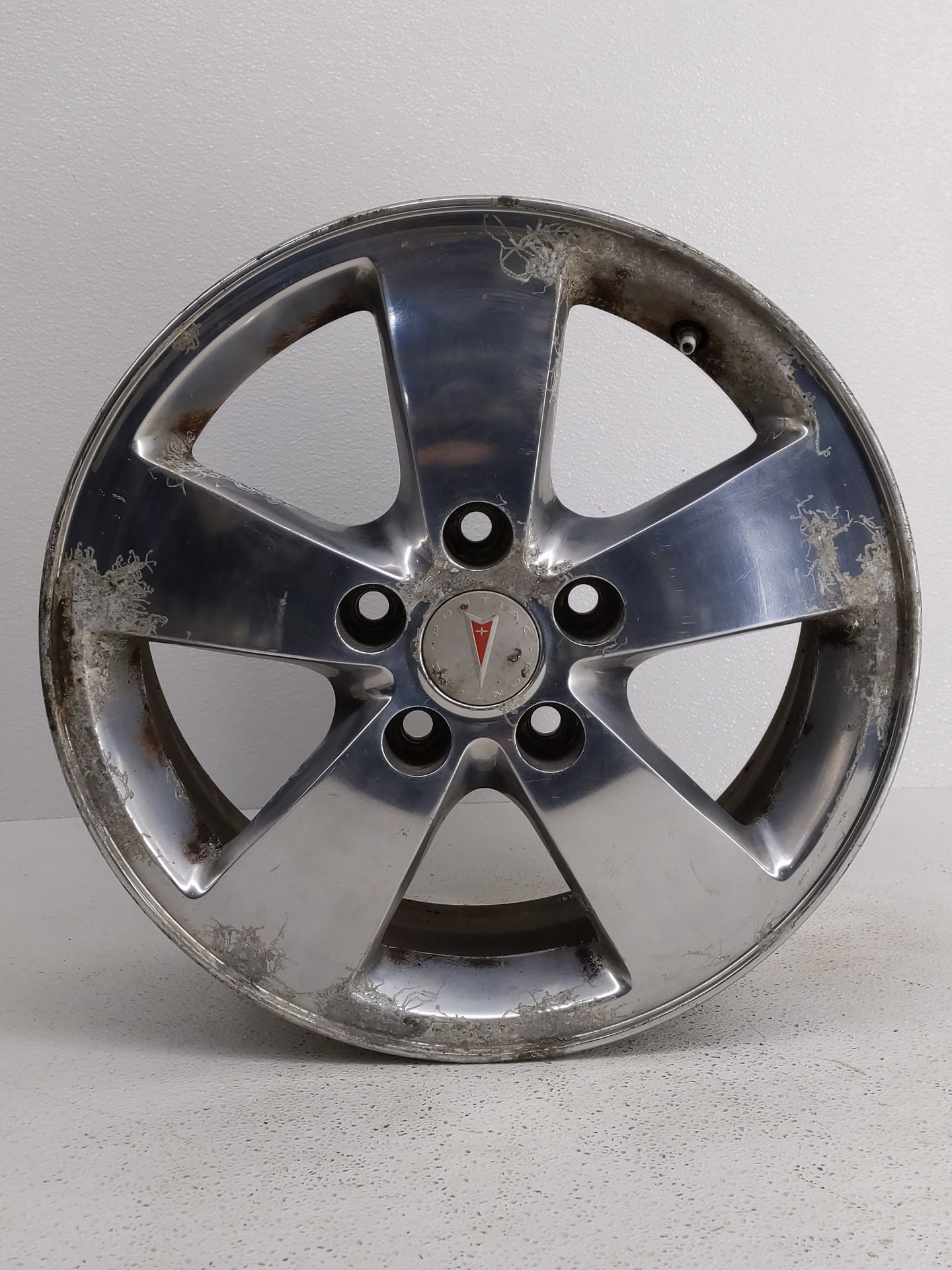 2005-2008 Pontiac Grand Prix Oem Wheel Rim 827906 - Oemusedautoparts1.com
