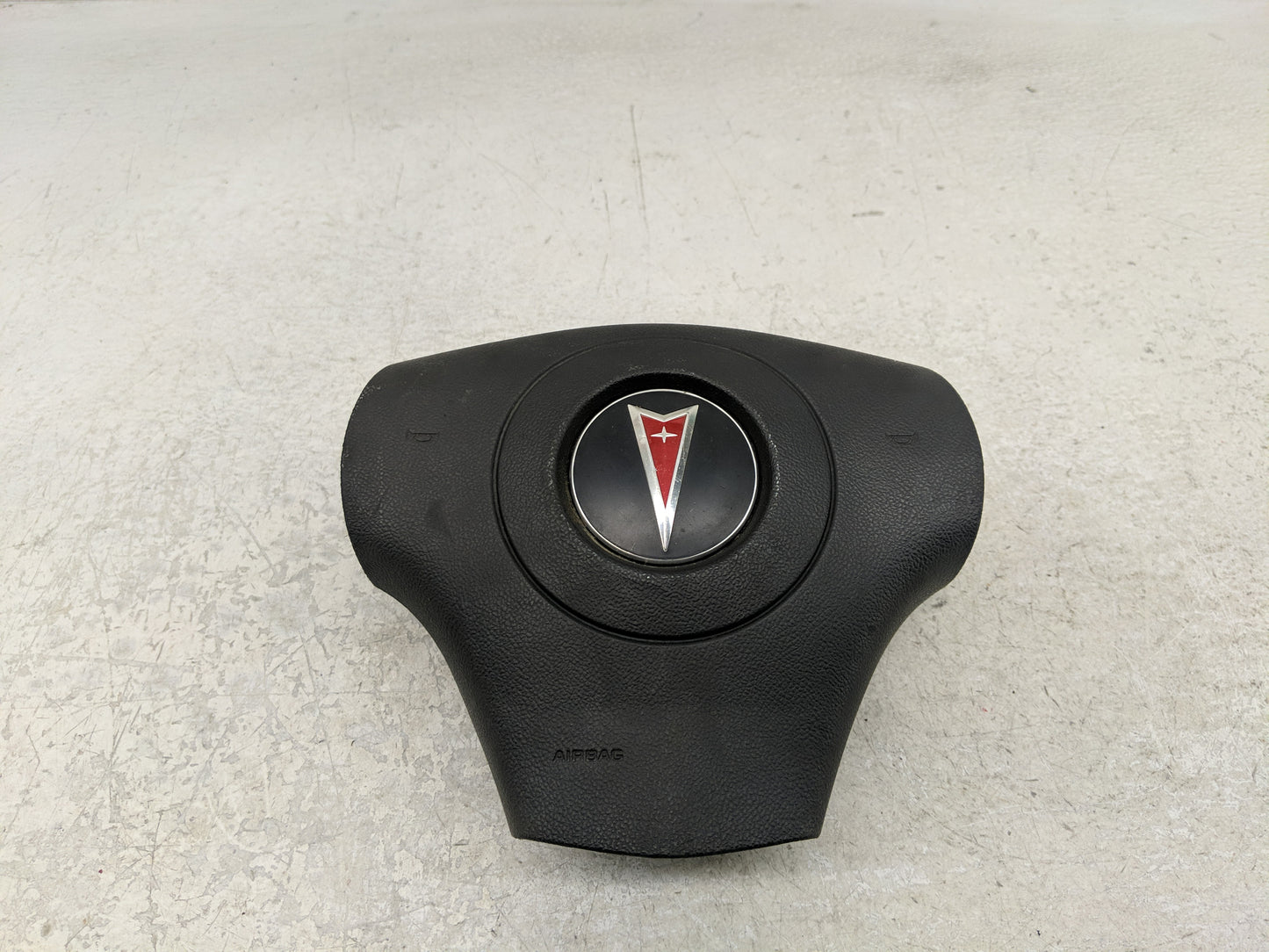 2007-2009 Pontiac Solstice Air Bag Driver Left Steering Wheel Mounted Fits Fits 2007 2008 2009 OEM Used Auto Parts - Oemused